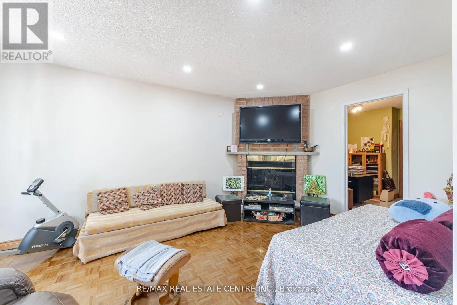 262 BOXMOOR PLACE