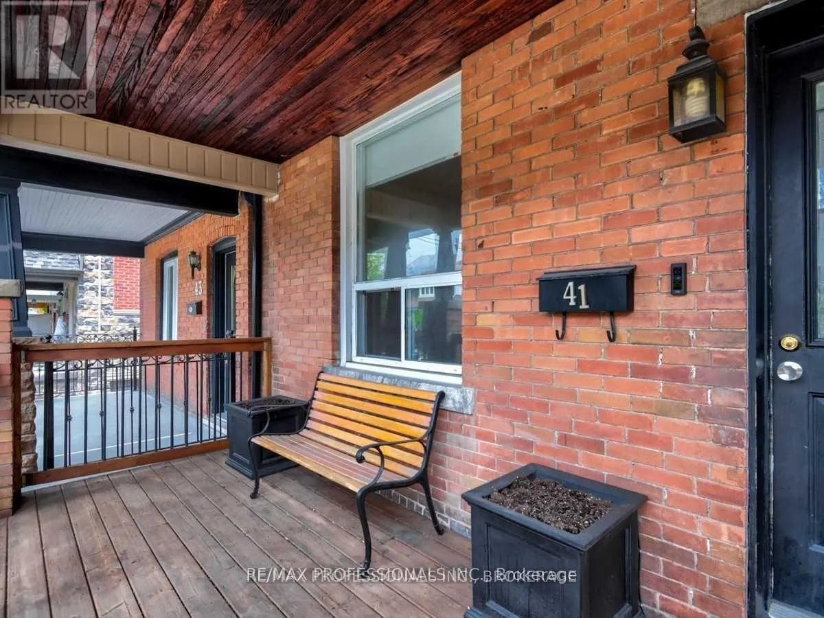 41 SELLERS AVENUE