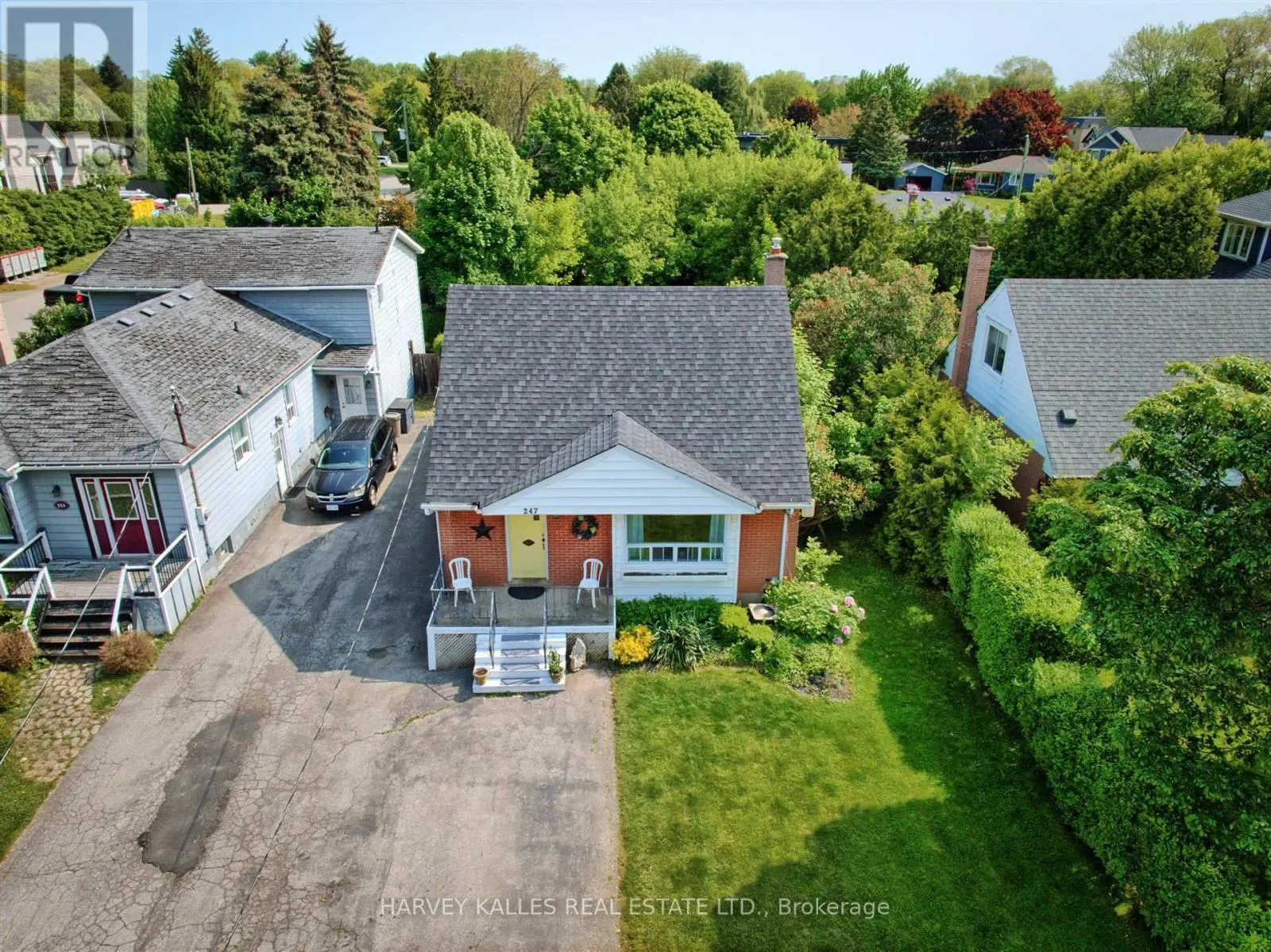 247 JENNINGS CRESCENT