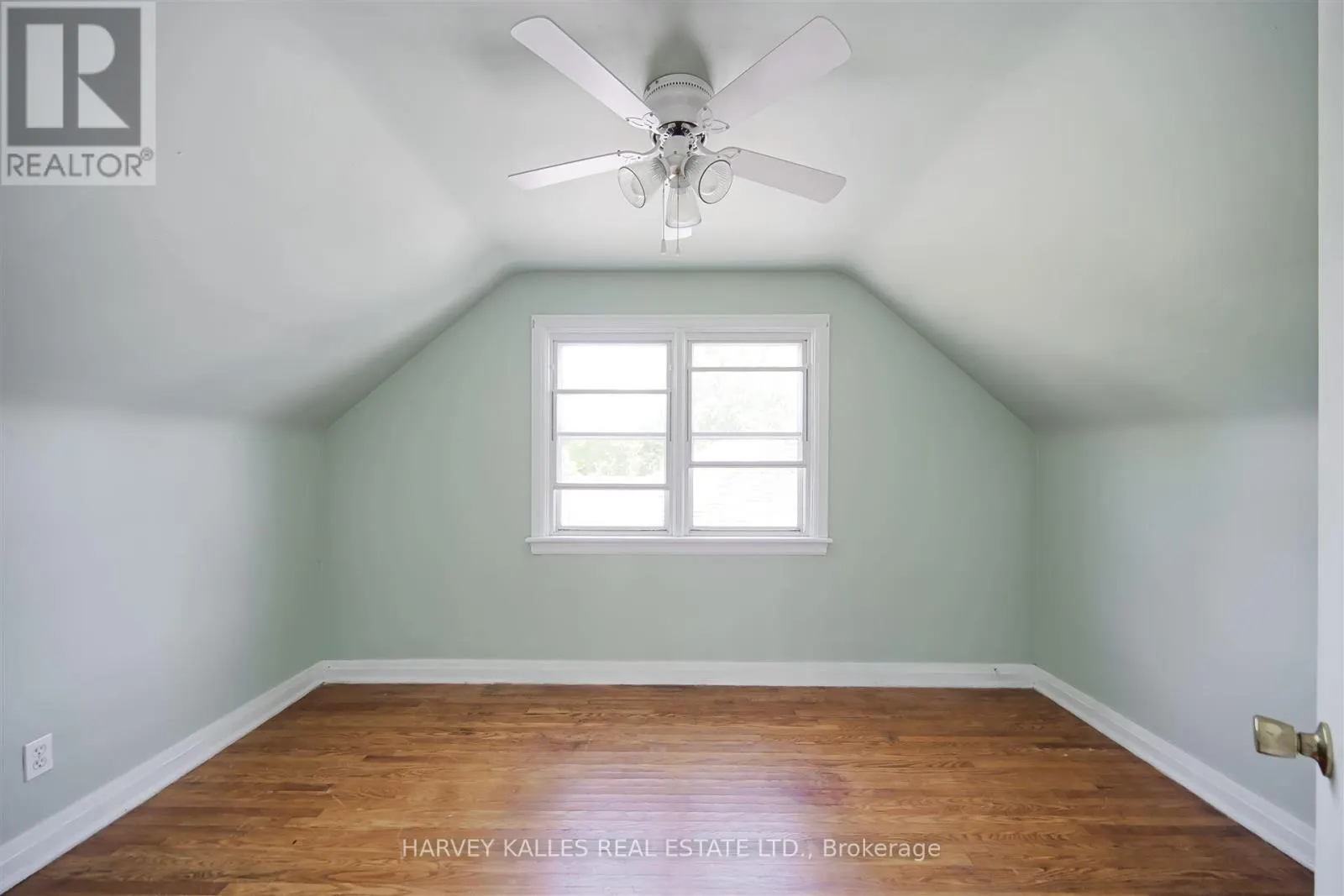 247 JENNINGS CRESCENT