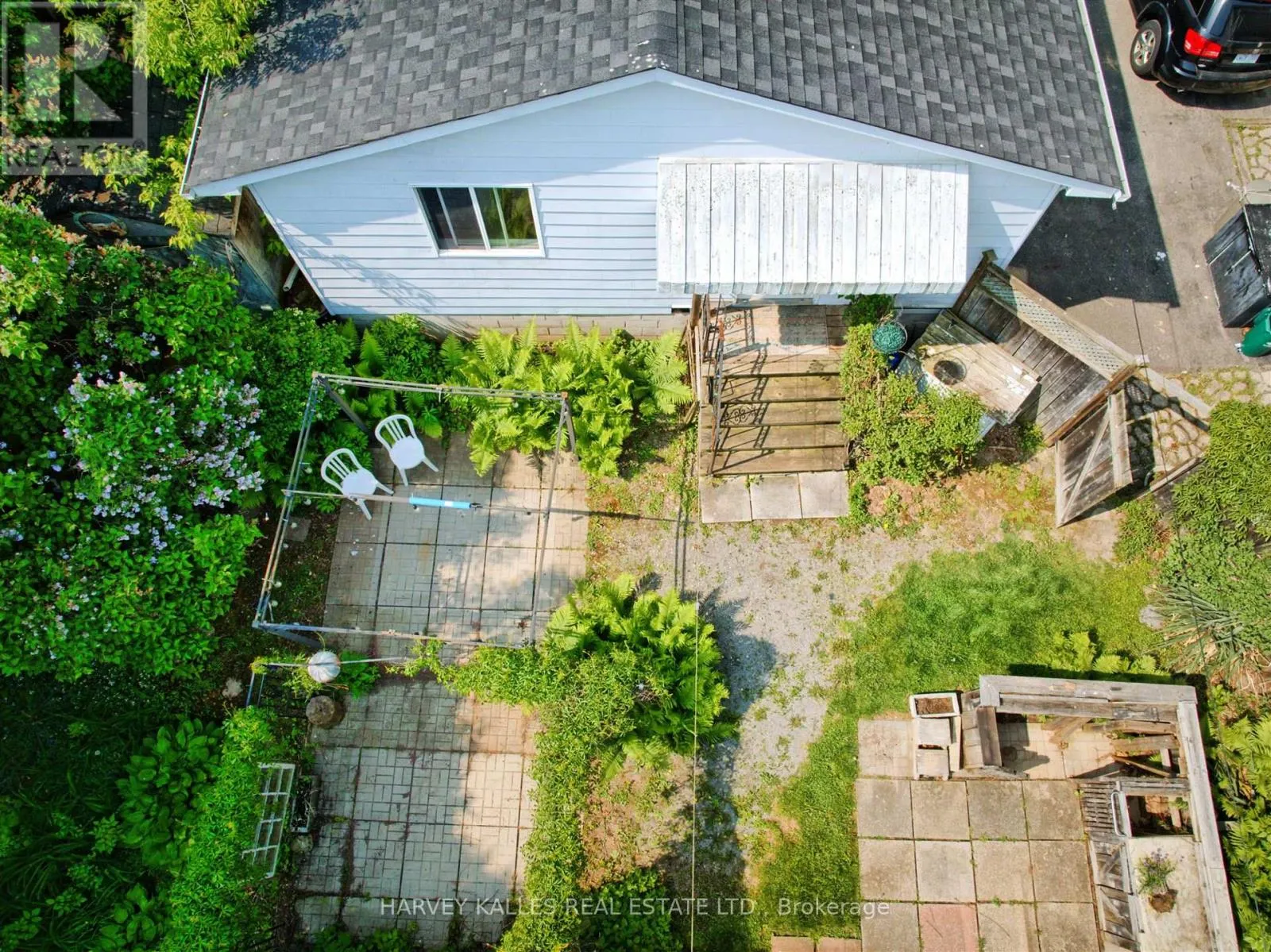 247 JENNINGS CRESCENT