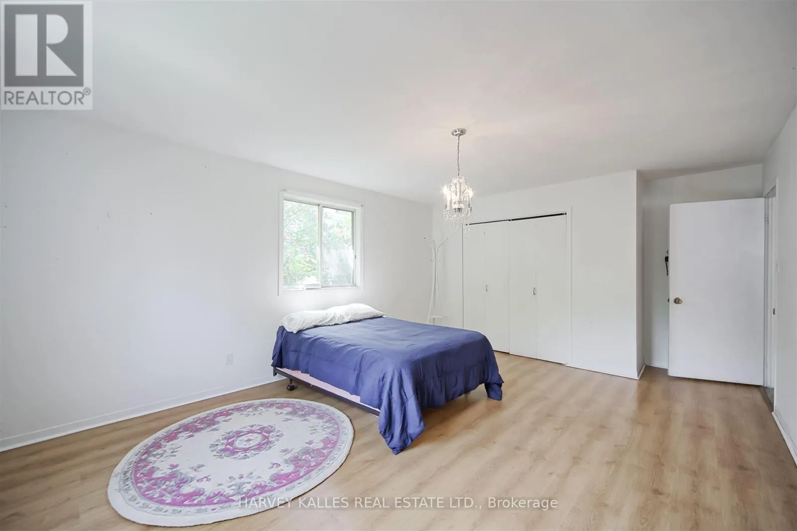 247 JENNINGS CRESCENT