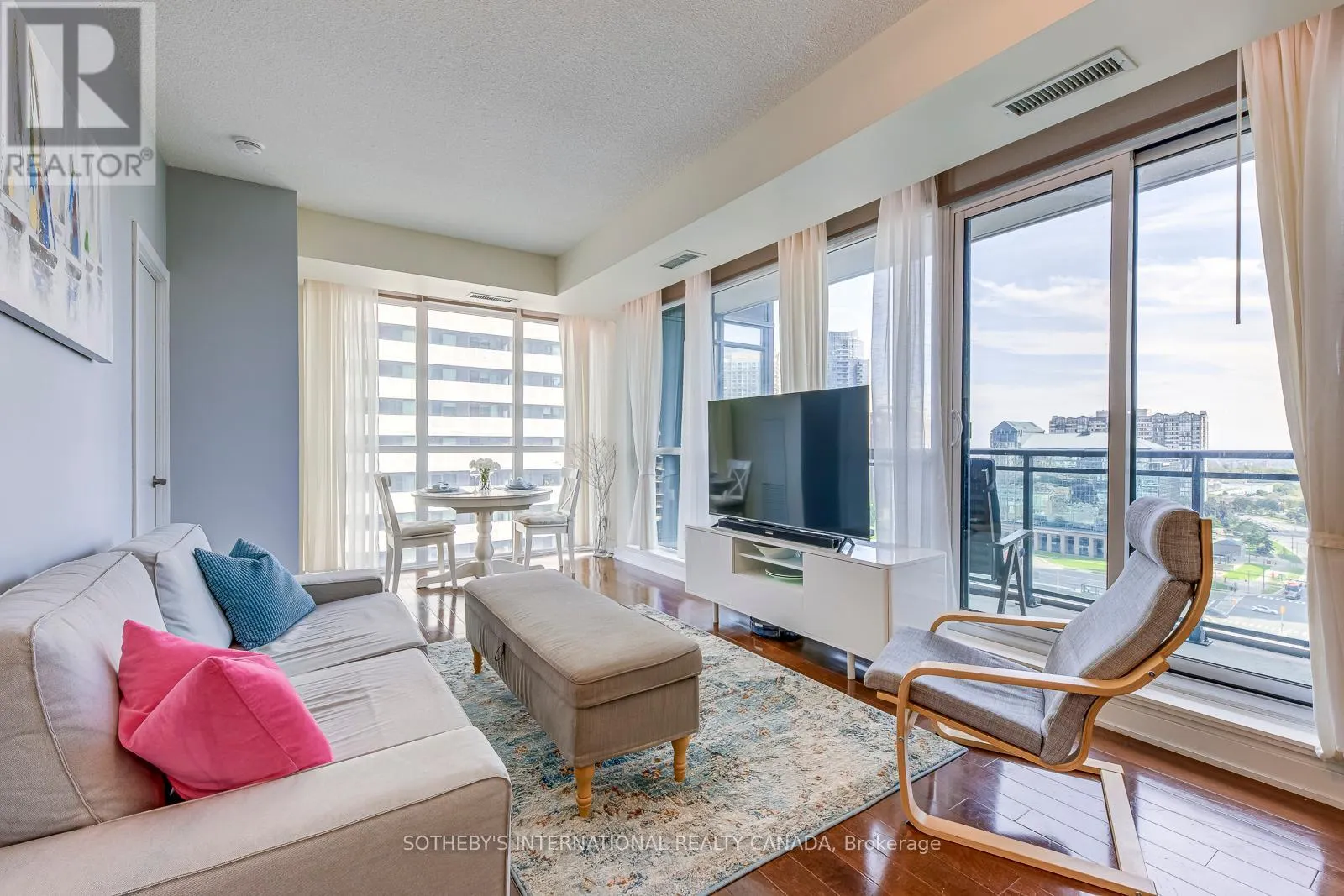 1202 - 4070 CONFEDERATION PARKWAY