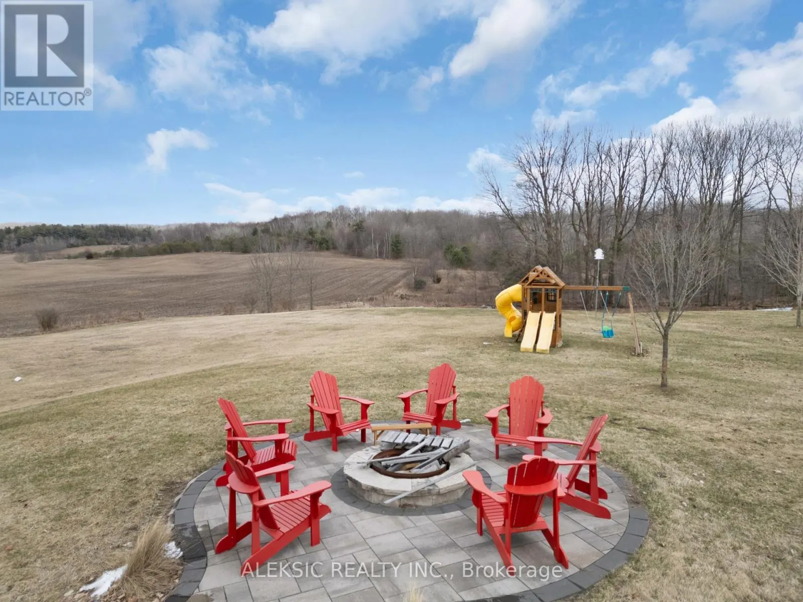 9797 HUNSDEN SIDE ROAD