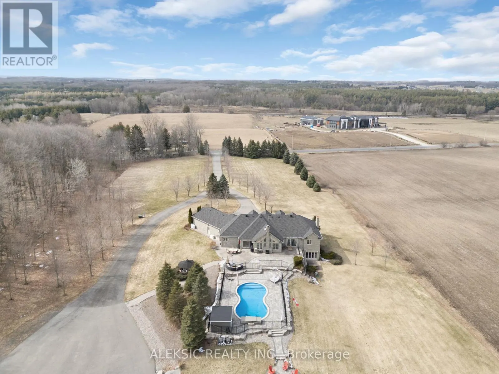 9797 HUNSDEN SIDE ROAD