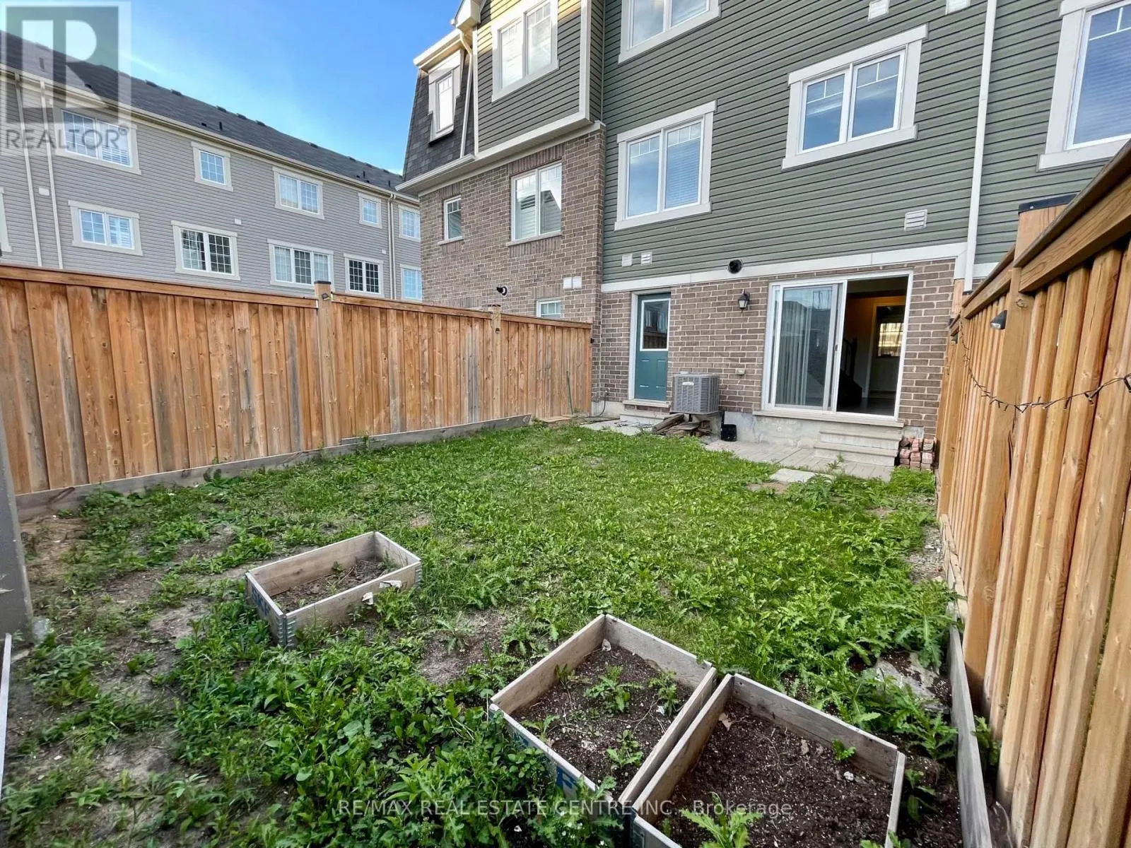 14 QUILLBERRY CLOSE
