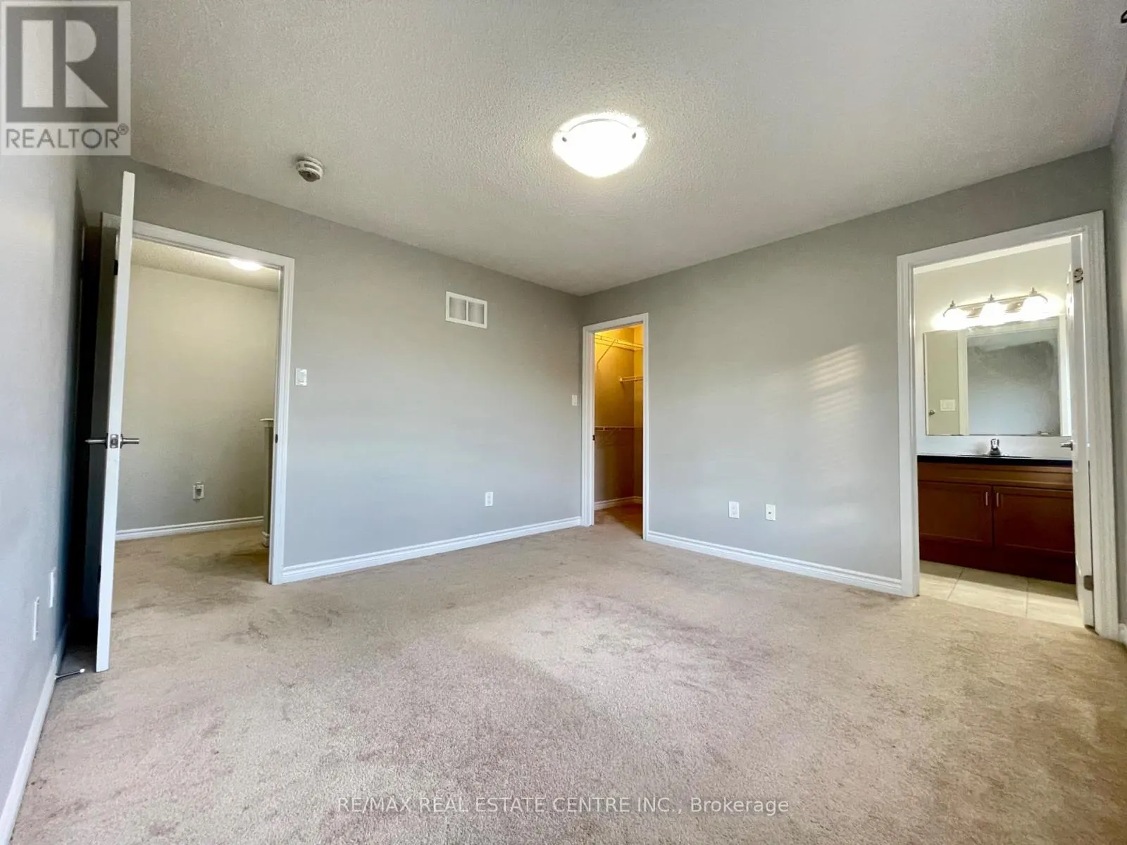 14 QUILLBERRY CLOSE