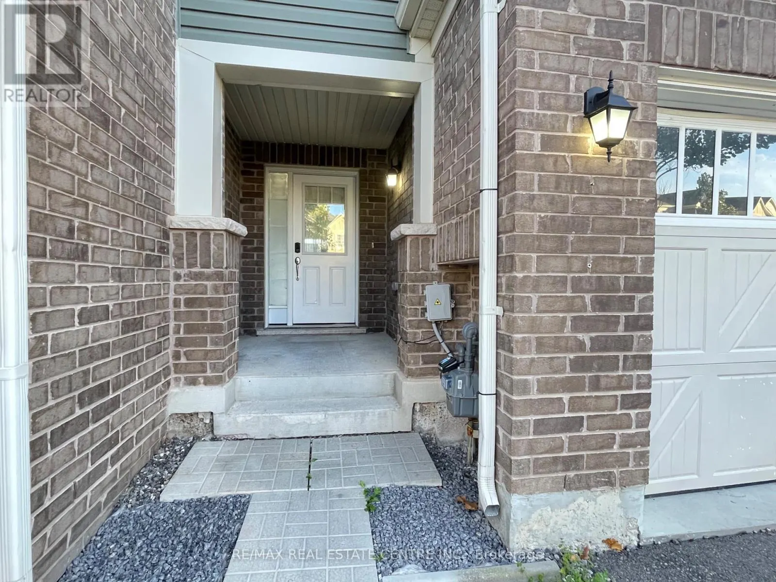 14 QUILLBERRY CLOSE