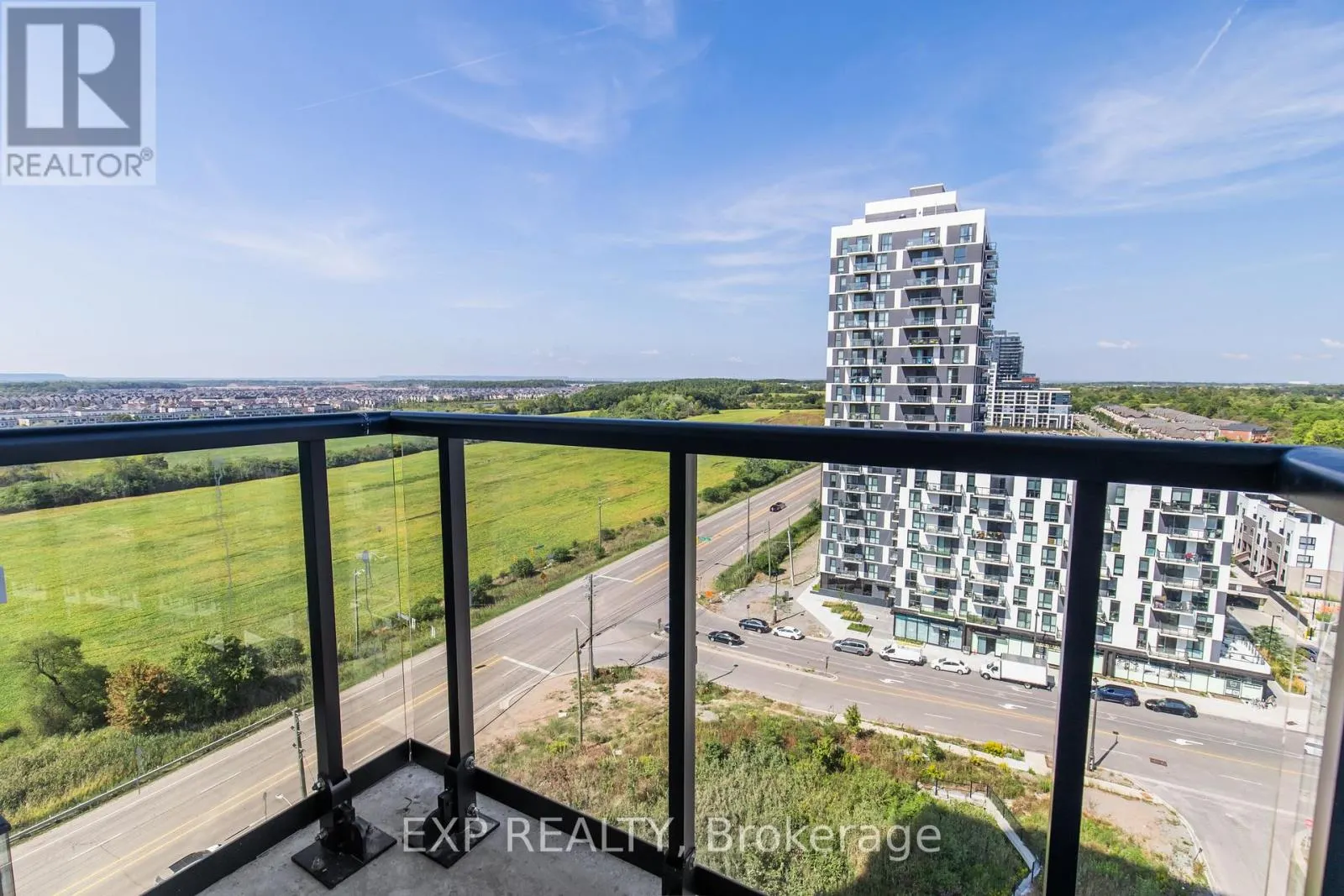 1307 - 3079 TRAFALGAR ROAD