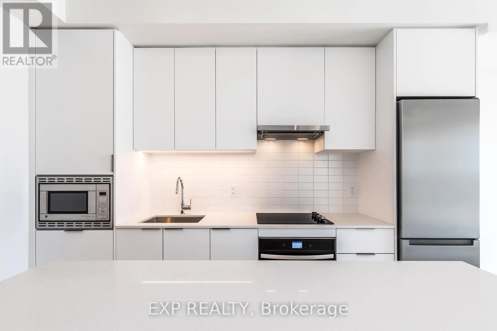 1307 - 3079 TRAFALGAR ROAD