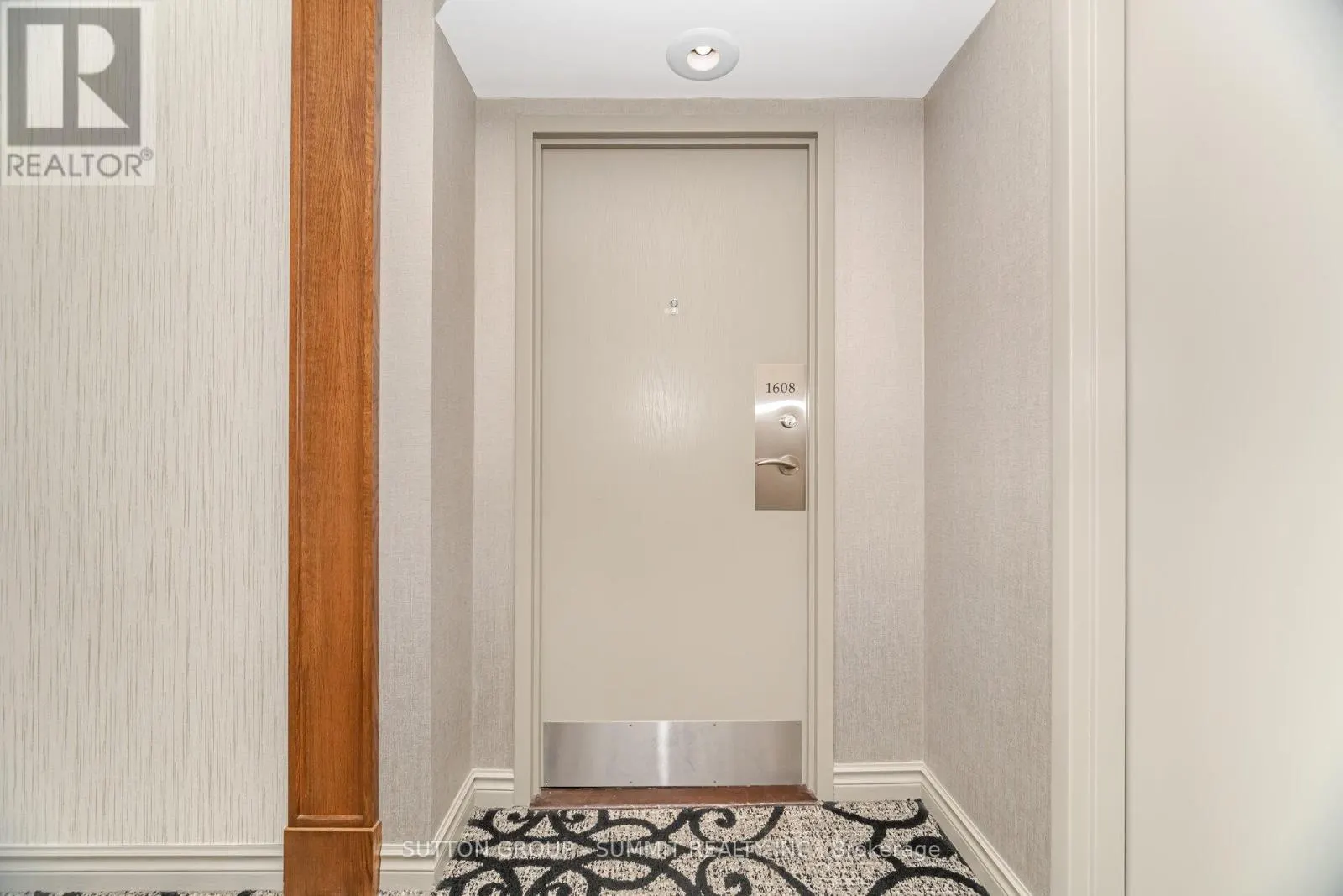1608 - 330 RATHBURN ROAD W