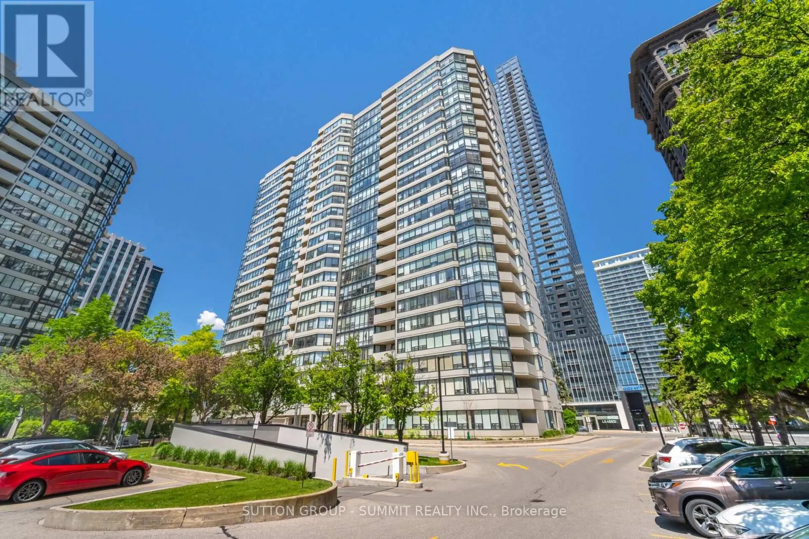 1608 - 330 RATHBURN ROAD W