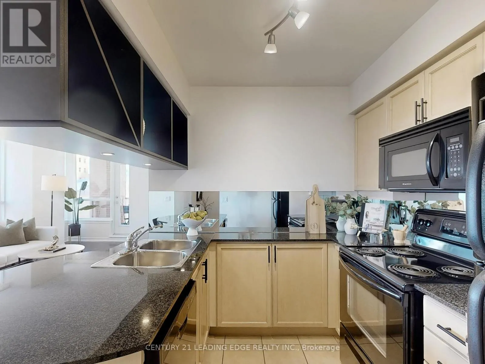 710 - 4080 LIVING ARTS DRIVE