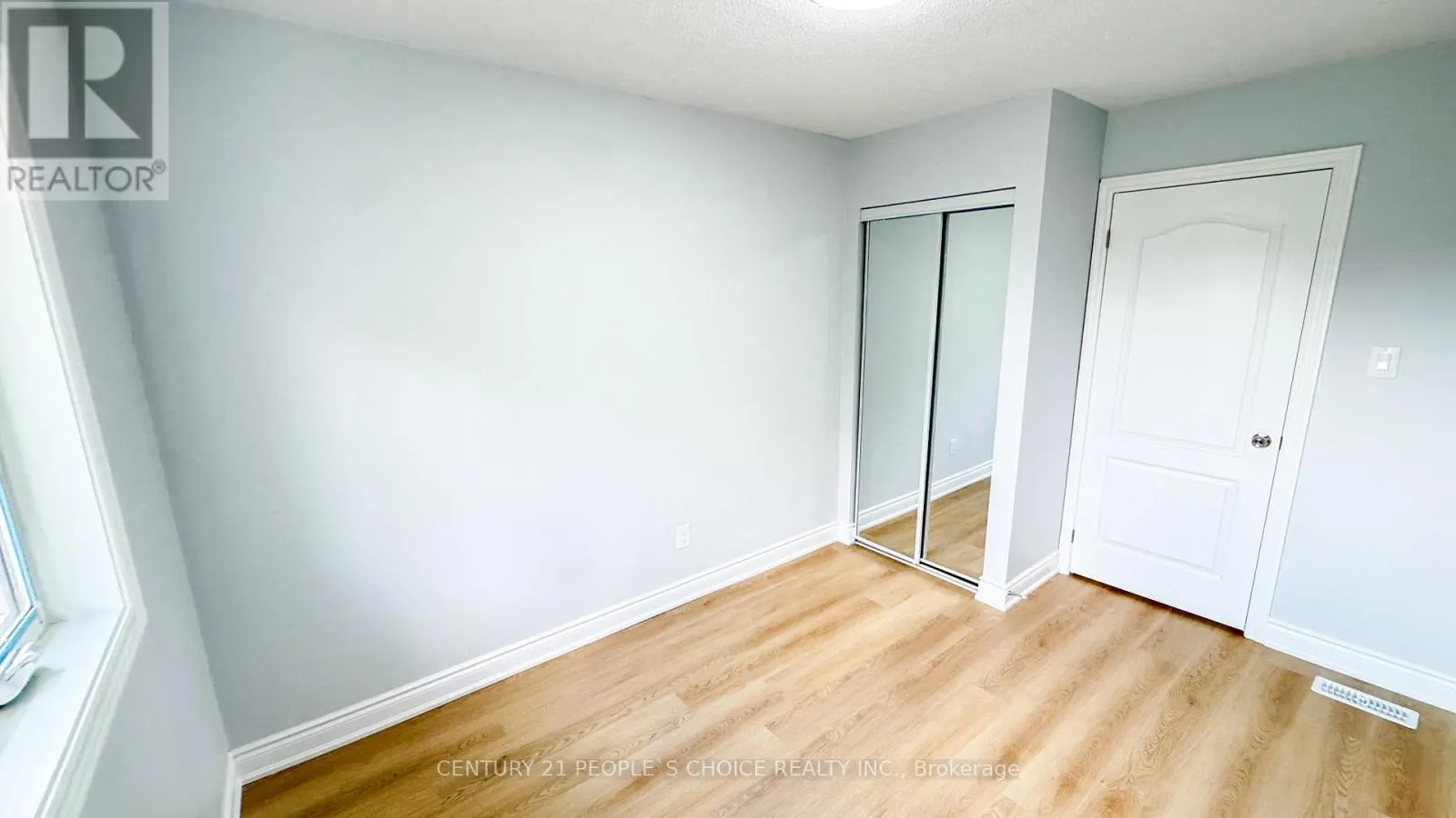 3292 BOBWHITE MEWS