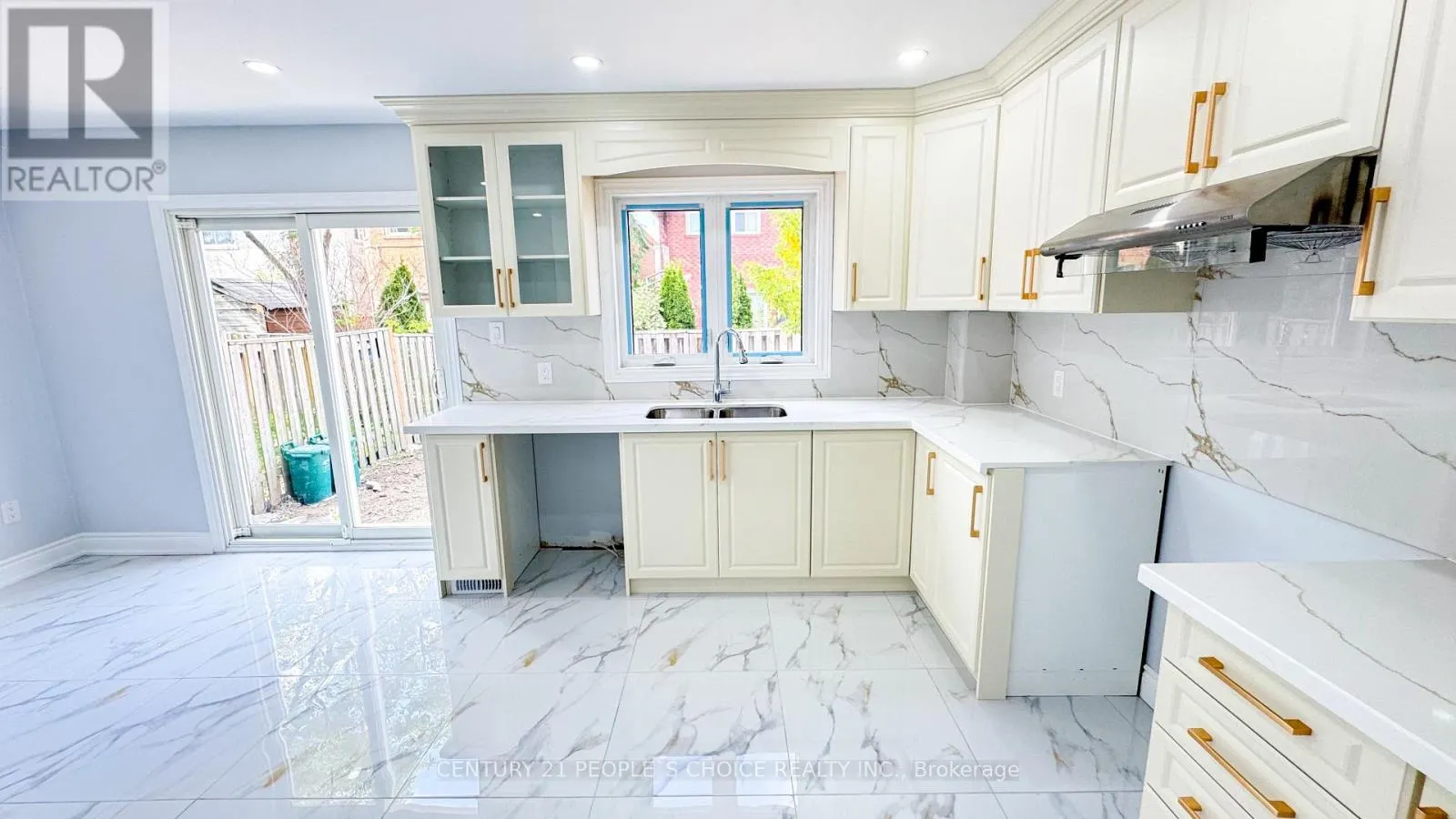 3292 BOBWHITE MEWS