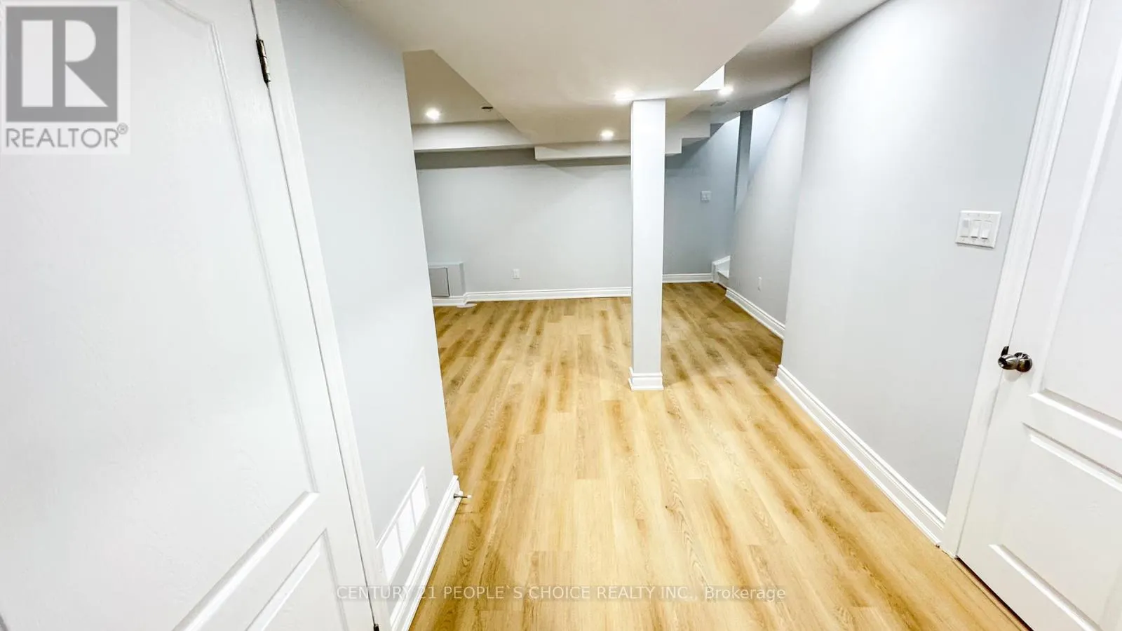 3292 BOBWHITE MEWS