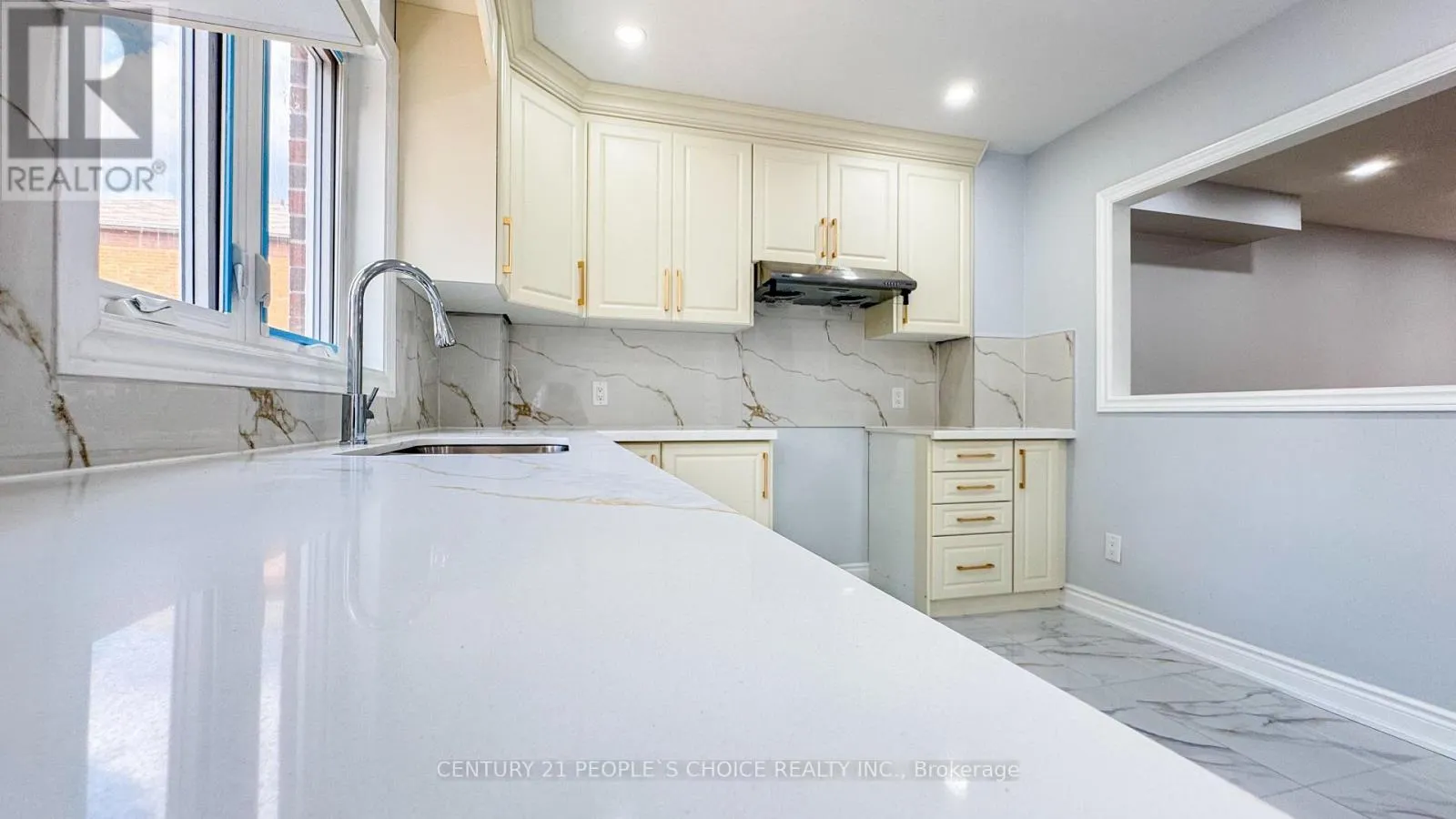 3292 BOBWHITE MEWS