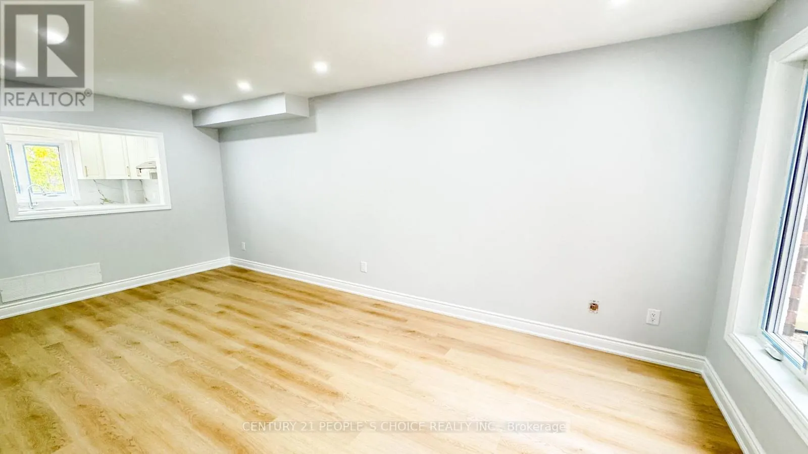 3292 BOBWHITE MEWS