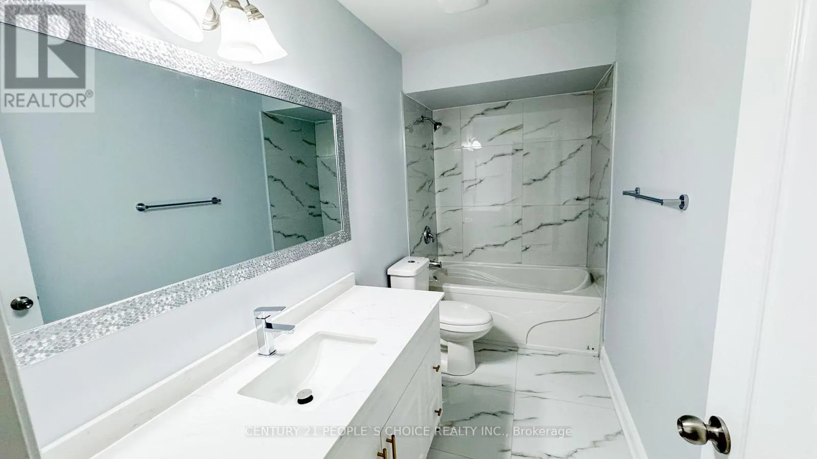 3292 BOBWHITE MEWS