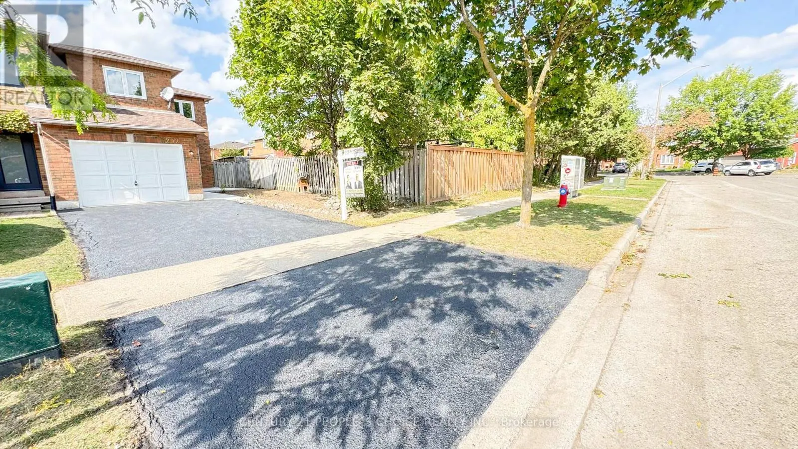3292 BOBWHITE MEWS