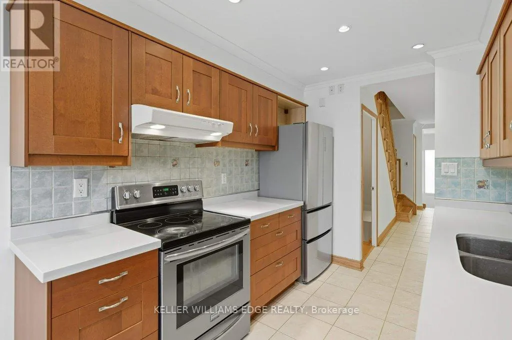 83 - 485 MEADOWS BOULEVARD