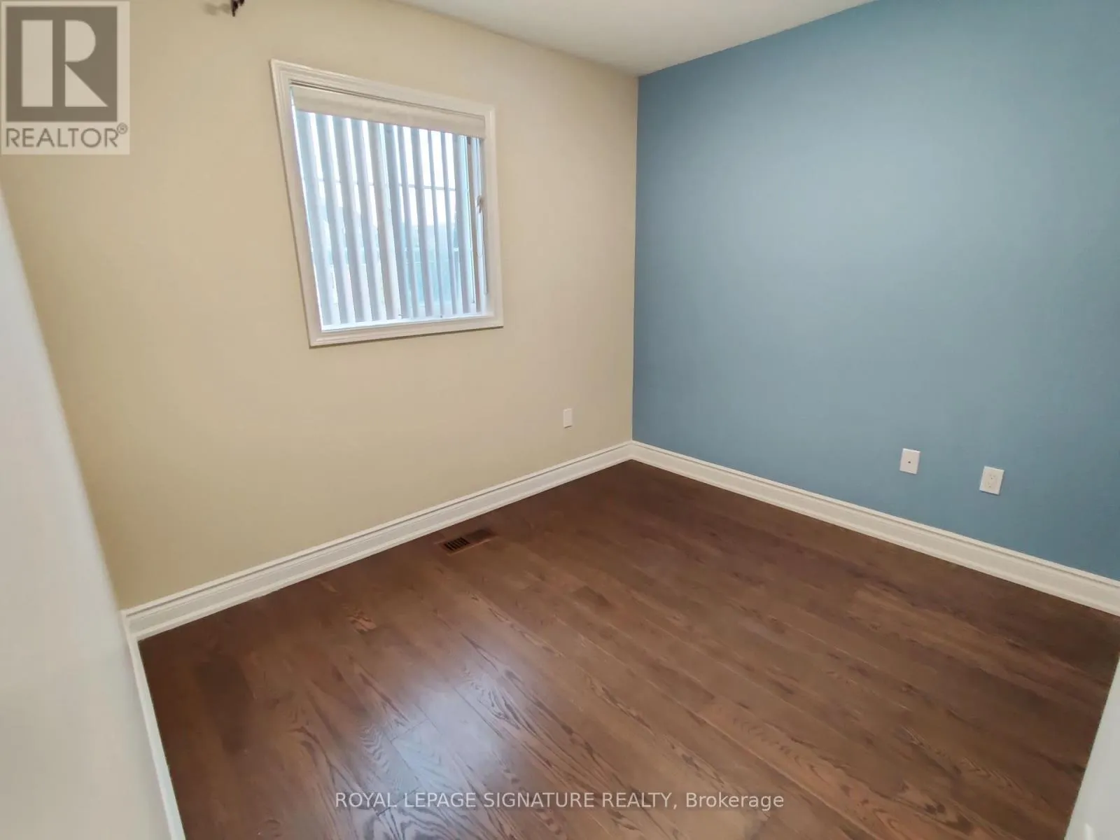 33 - 1525 SOUTH PARADE COURT
