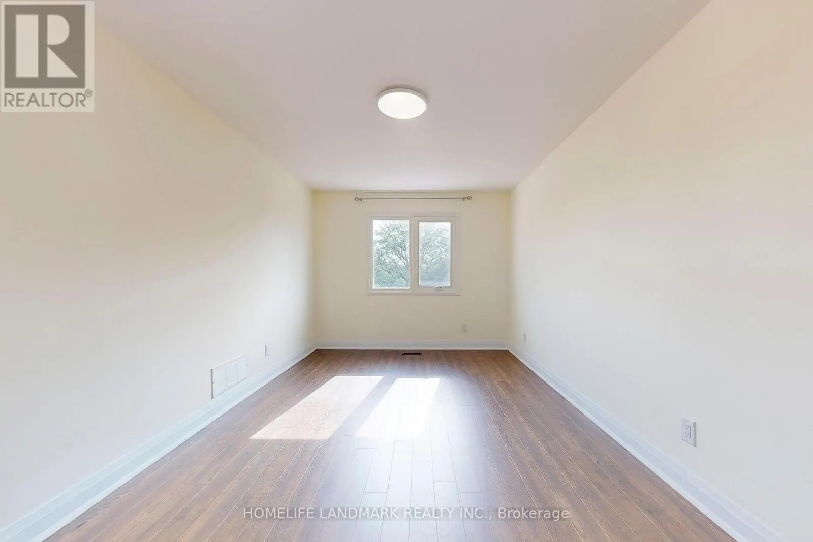 2587 CREDIT VALLEY ROAD