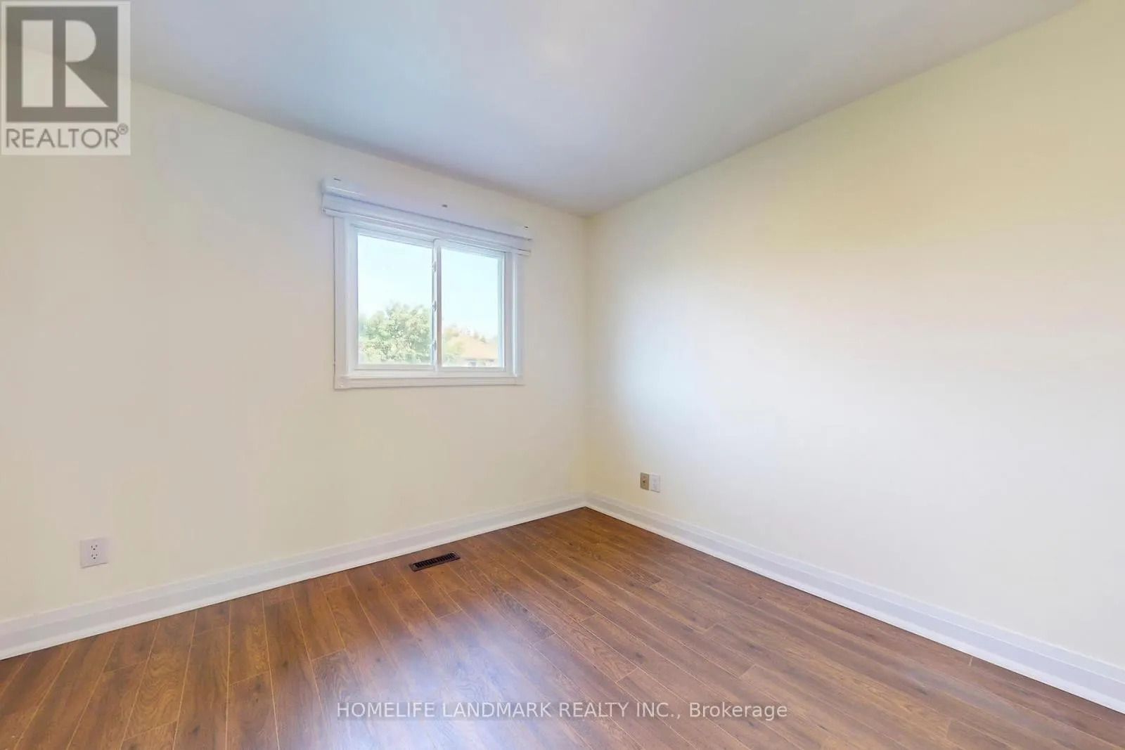 2587 CREDIT VALLEY ROAD