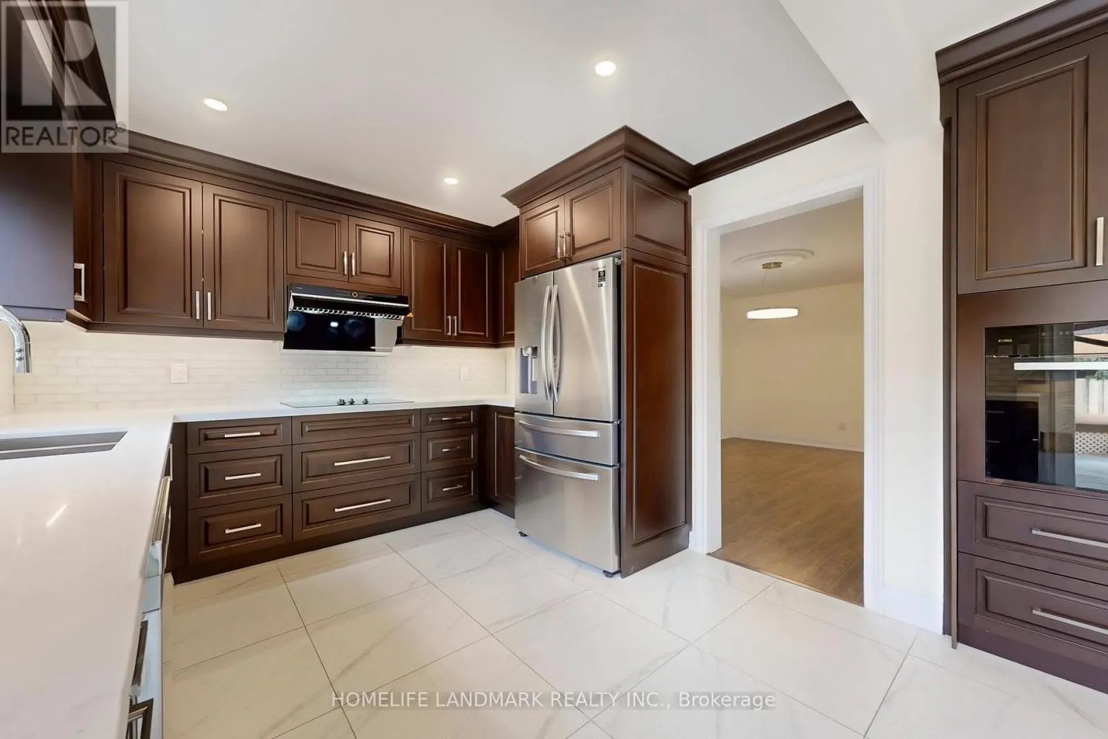 2587 CREDIT VALLEY ROAD