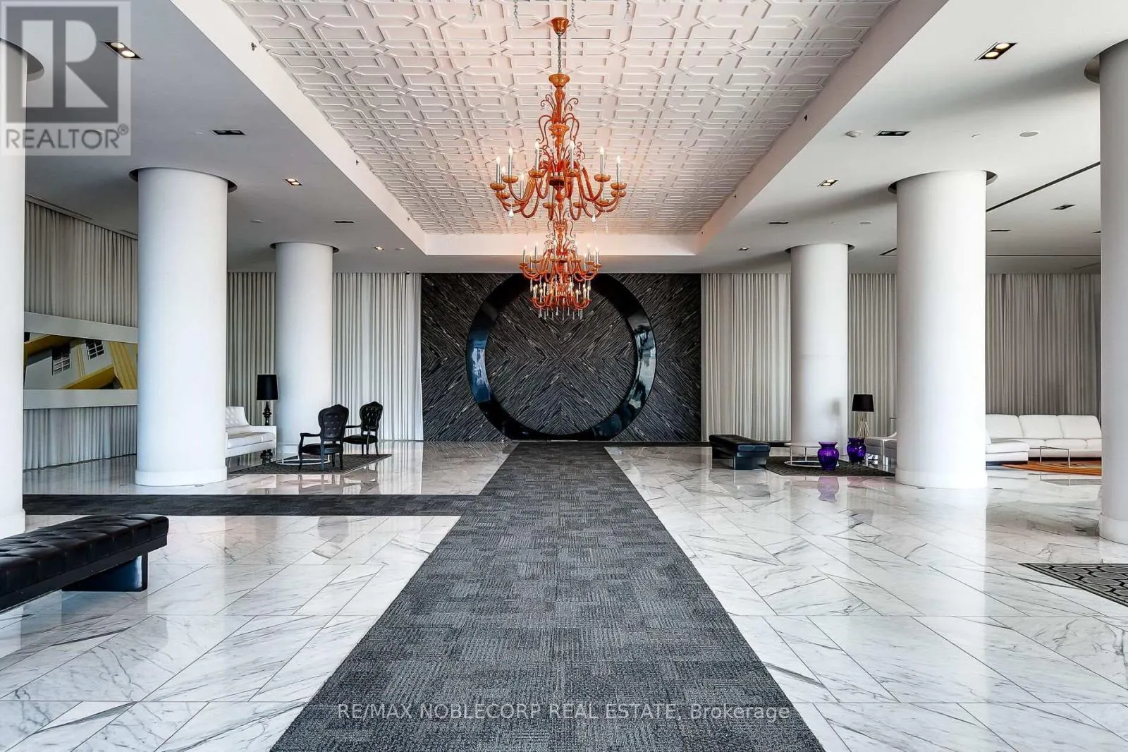 2212 - 88 PARK LAWN ROAD