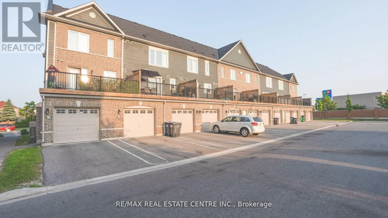 77 - 250 SUNNY MEADOW BOULEVARD