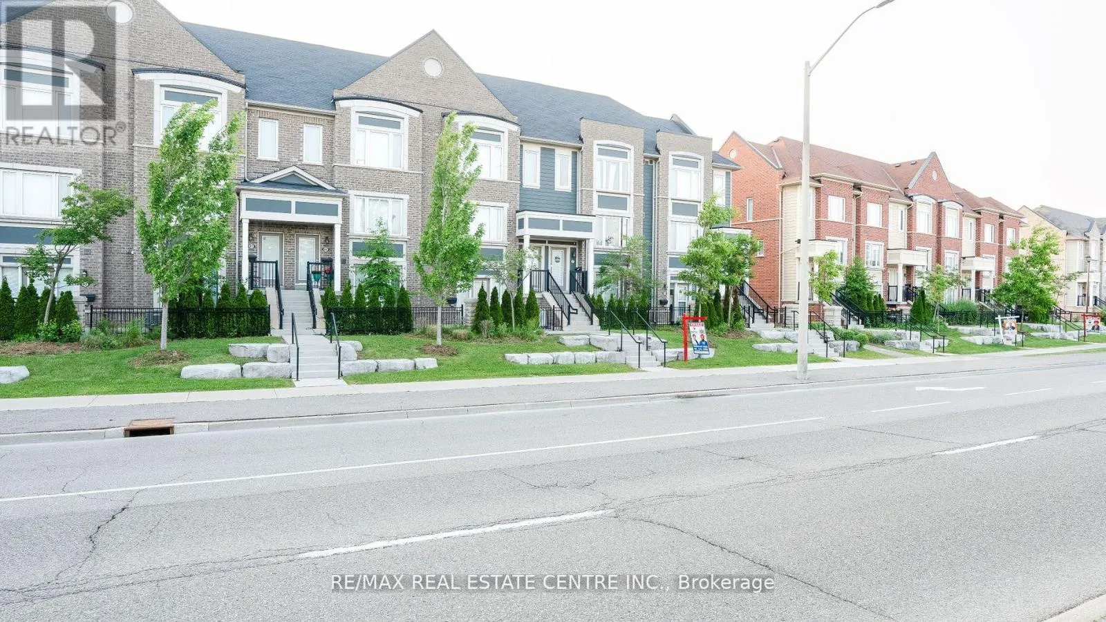 77 - 250 SUNNY MEADOW BOULEVARD