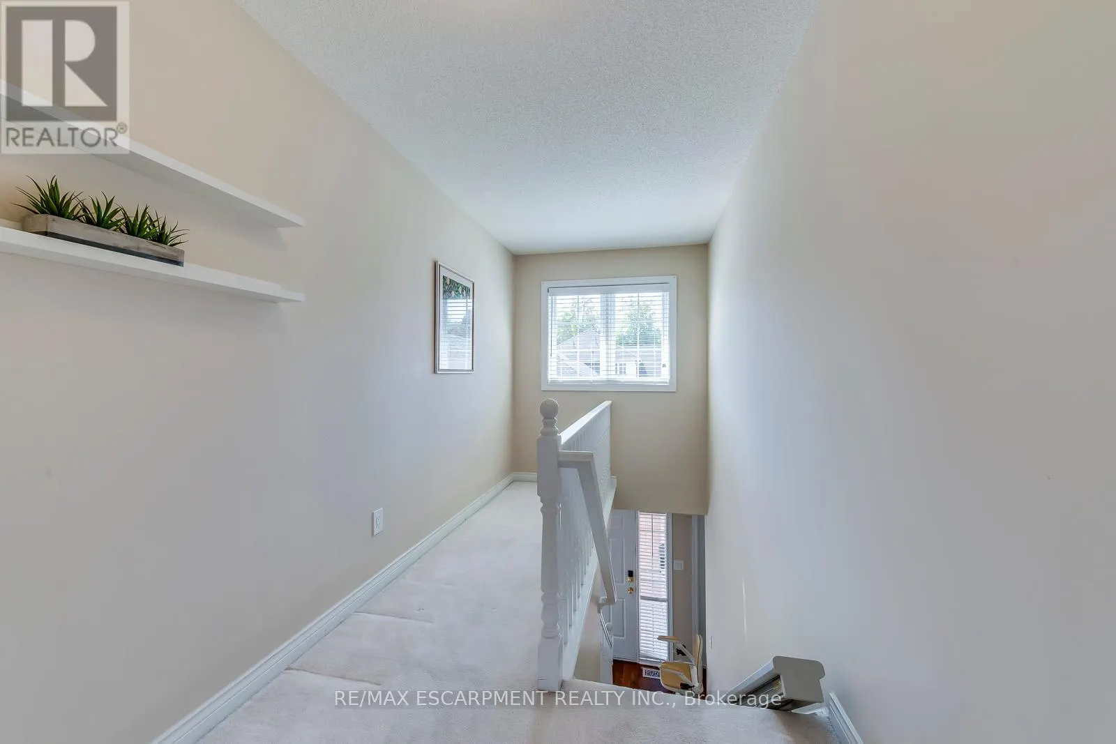 15 - 2435 WOODWARD AVENUE