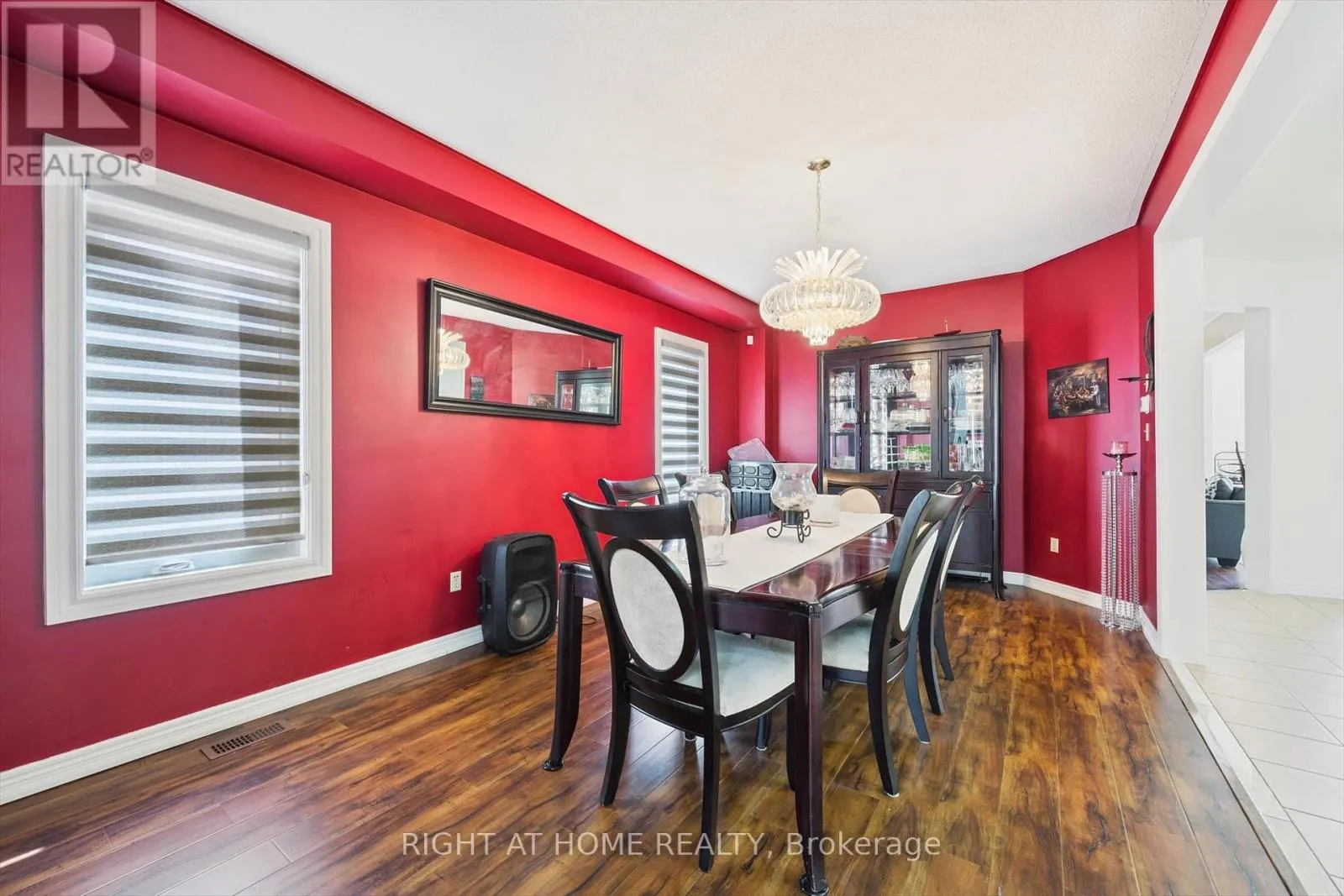 38 CAPE DORSET CRESCENT
