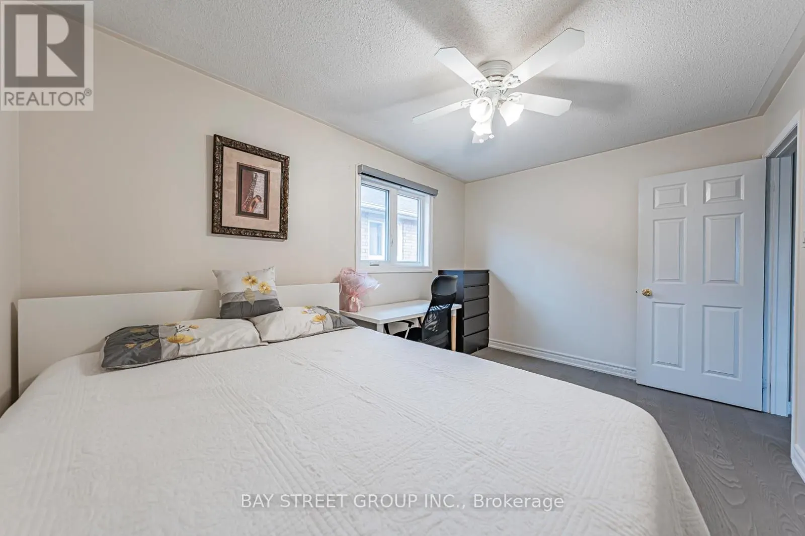 2524 PAULA COURT