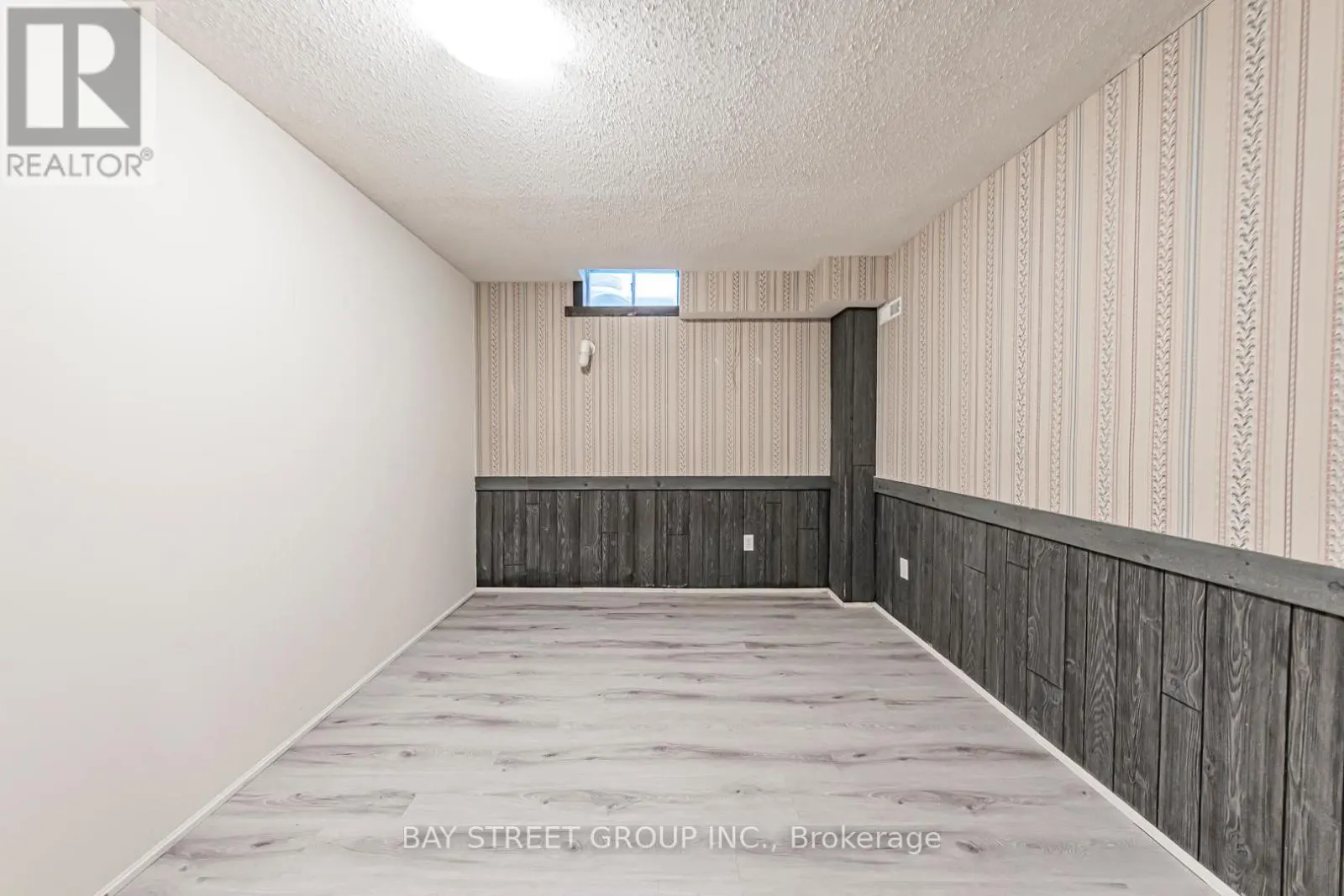 2524 PAULA COURT