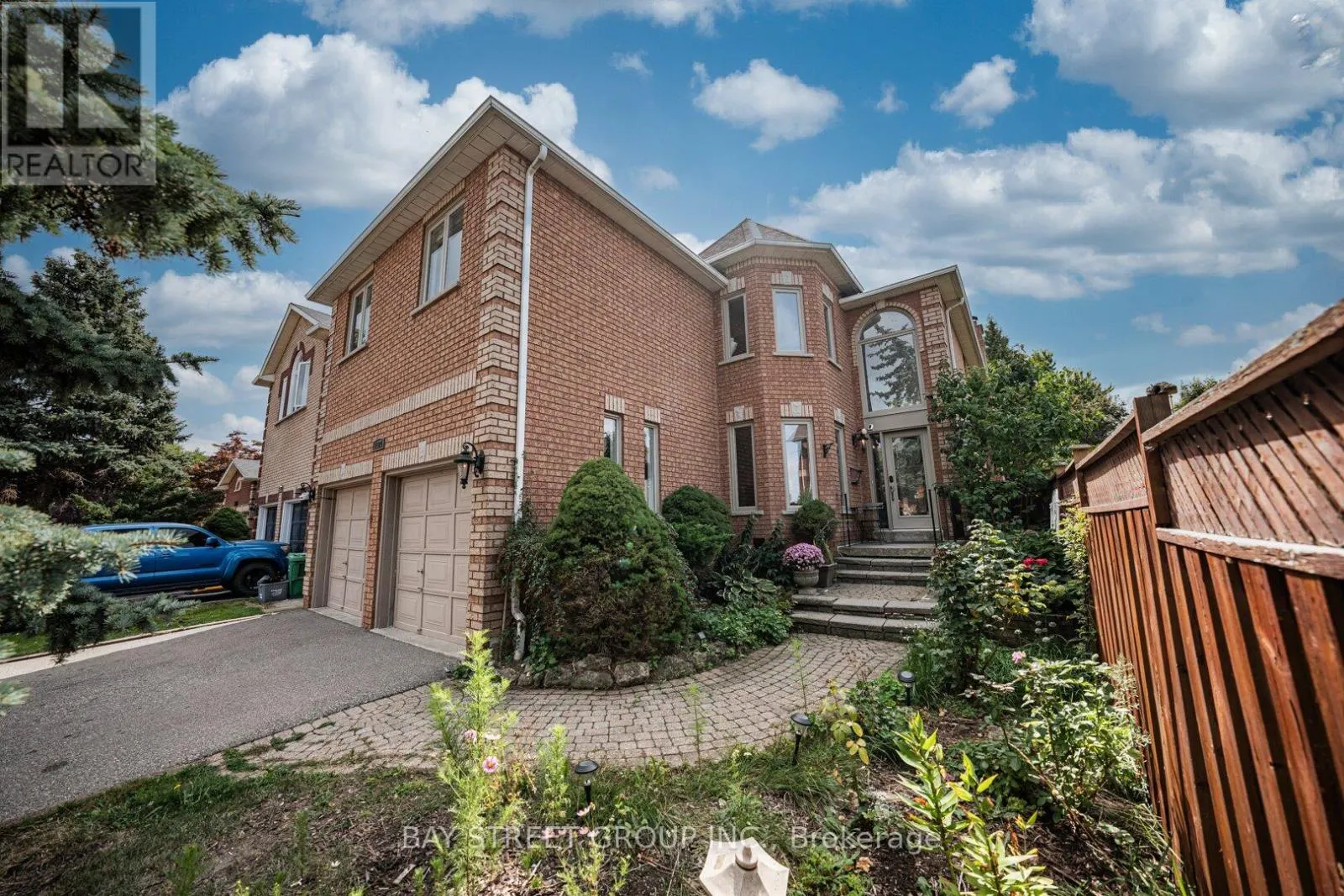 2524 PAULA COURT