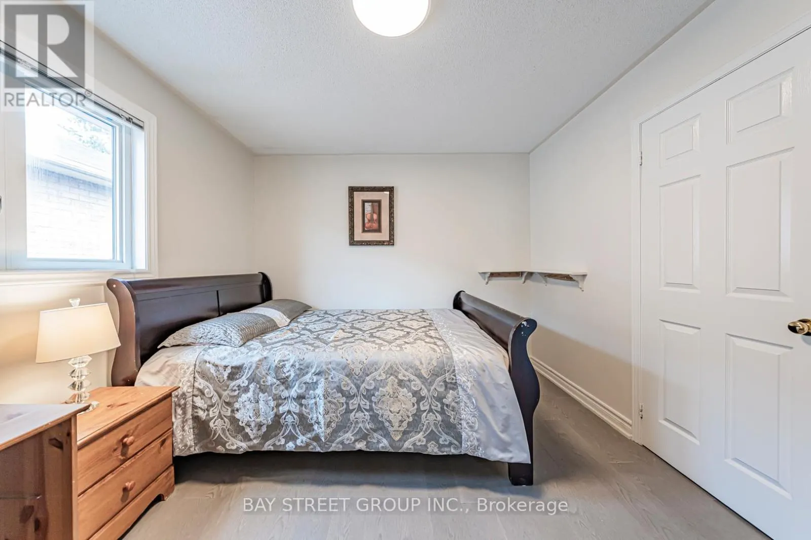 2524 PAULA COURT