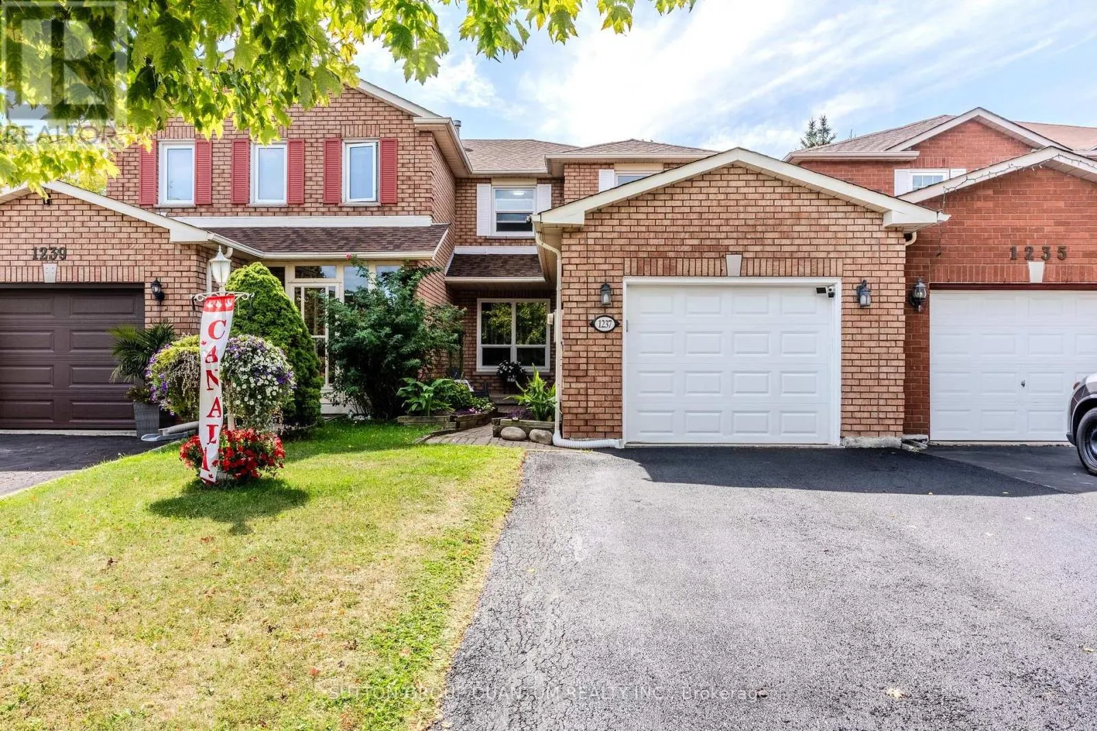 1237 BLACKBURN DRIVE