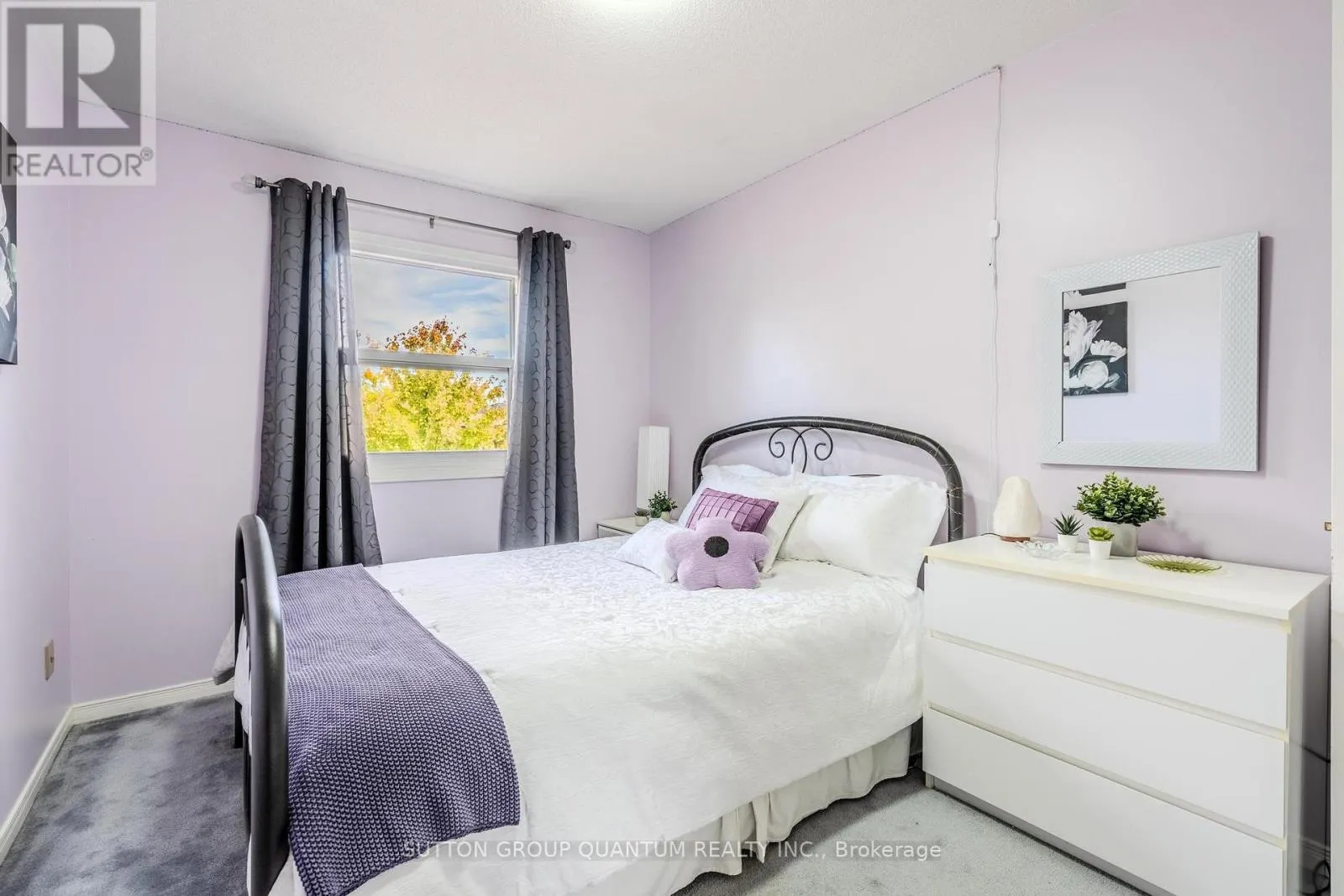 1237 BLACKBURN DRIVE