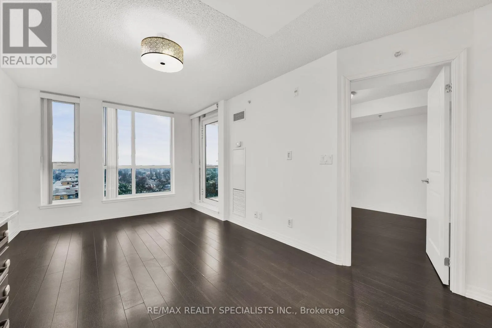 1015 - 80 ESTHER LORRIE DRIVE