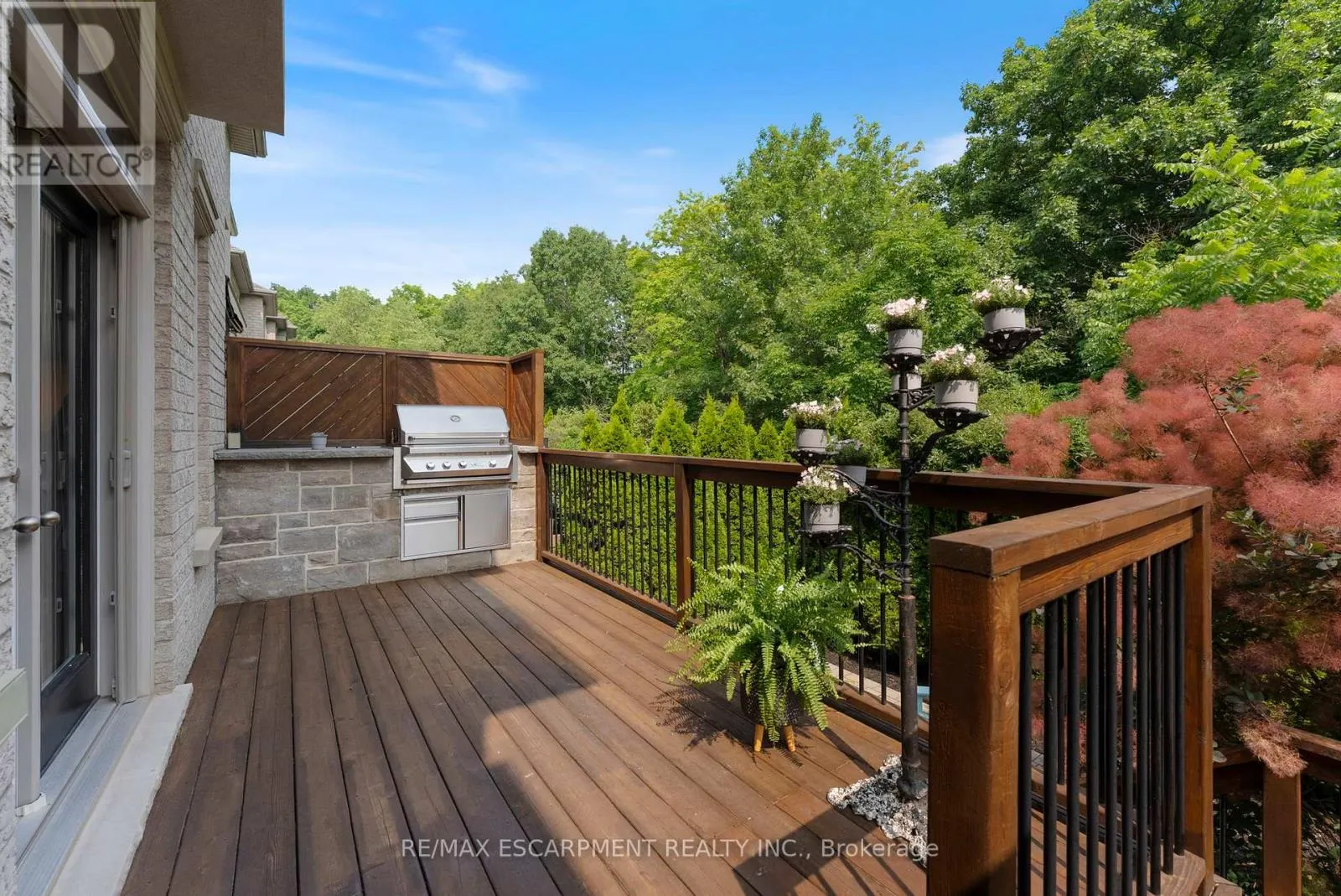 3143 WATERCLIFFE COURT