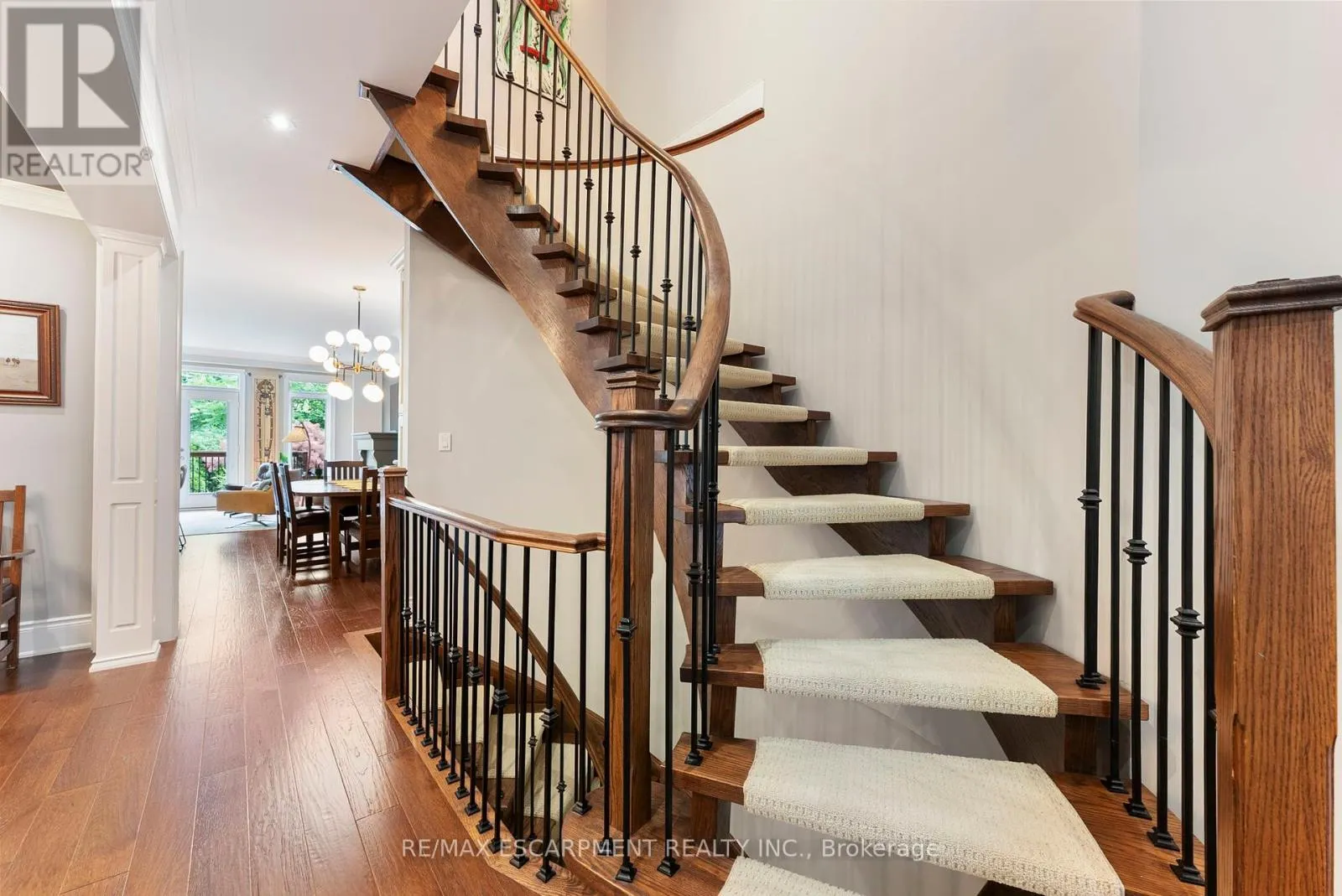 3143 WATERCLIFFE COURT
