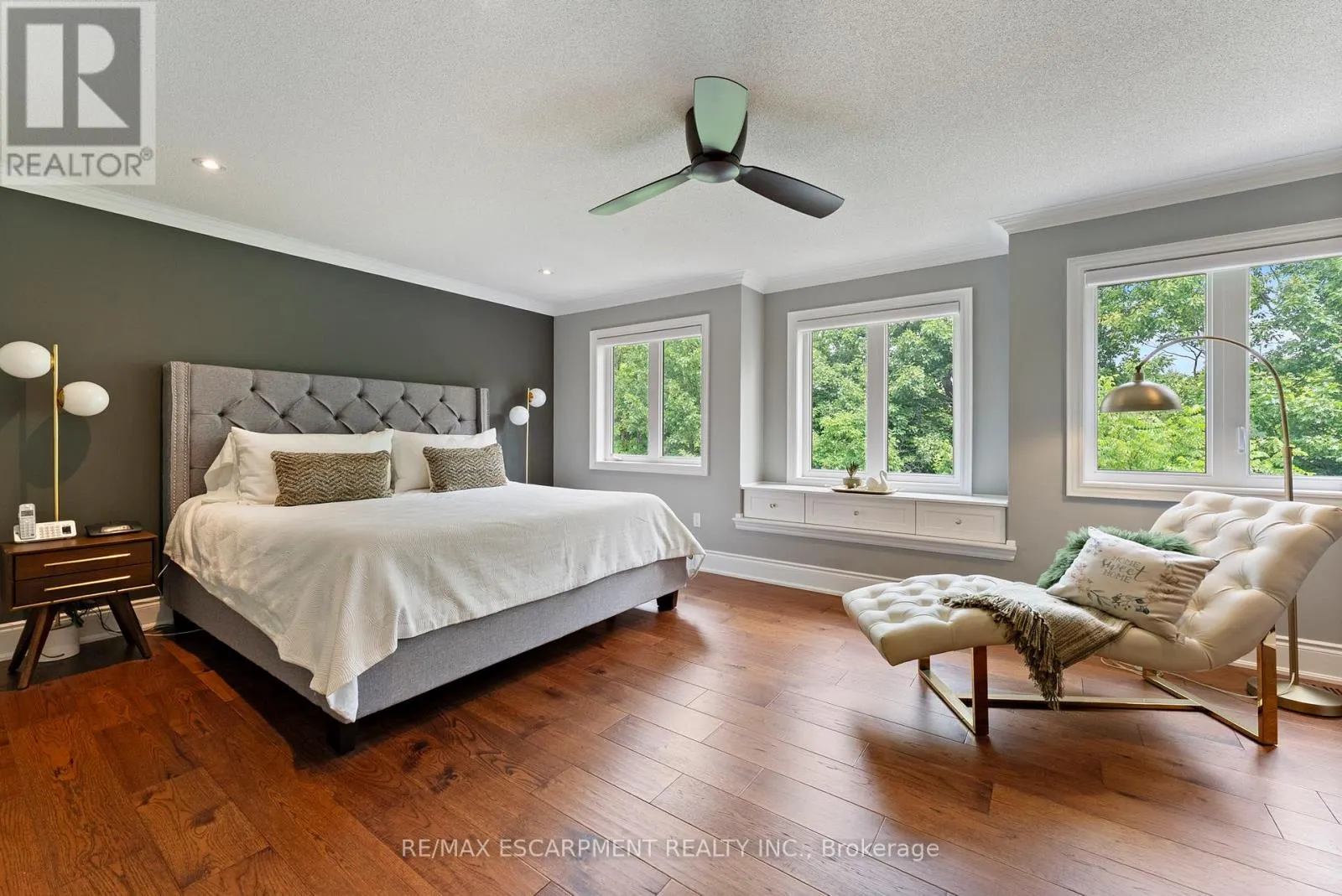 3143 WATERCLIFFE COURT