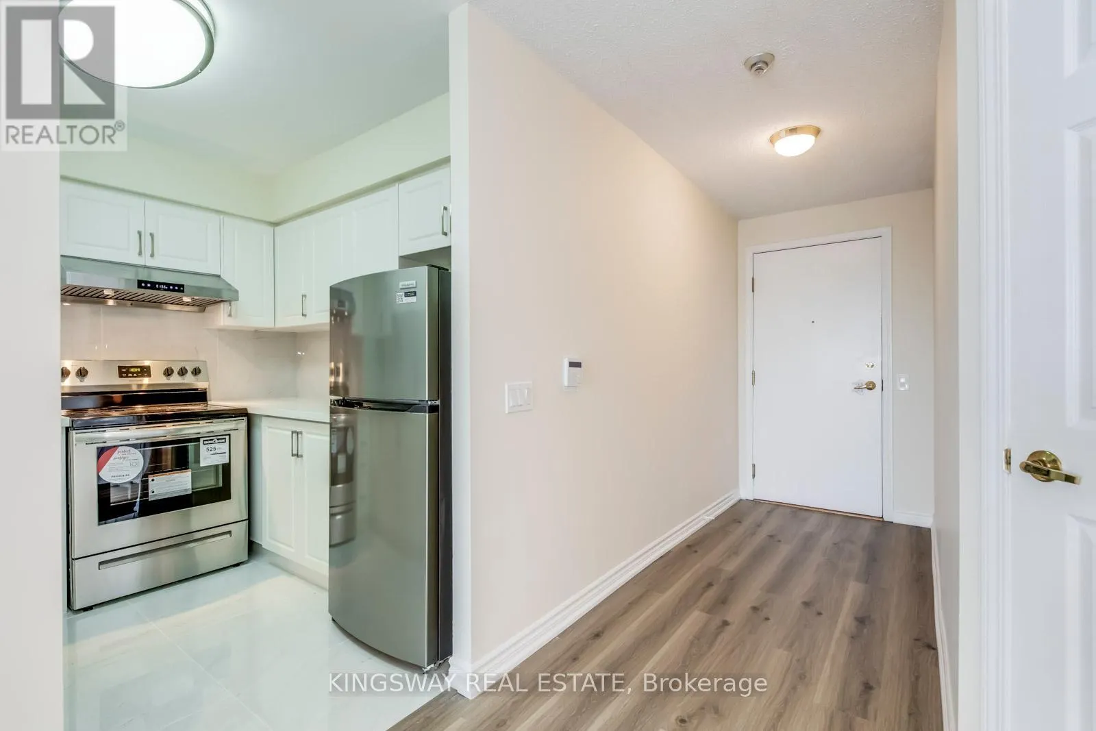 708 - 35 KINGSBRIDGE GARDEN CIRCLE
