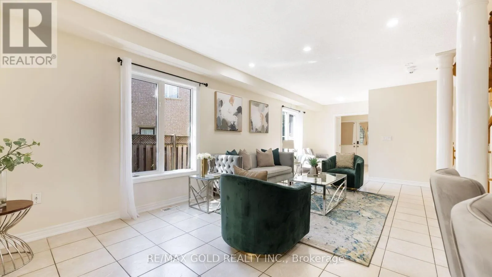 68 DEWRIDGE COURT