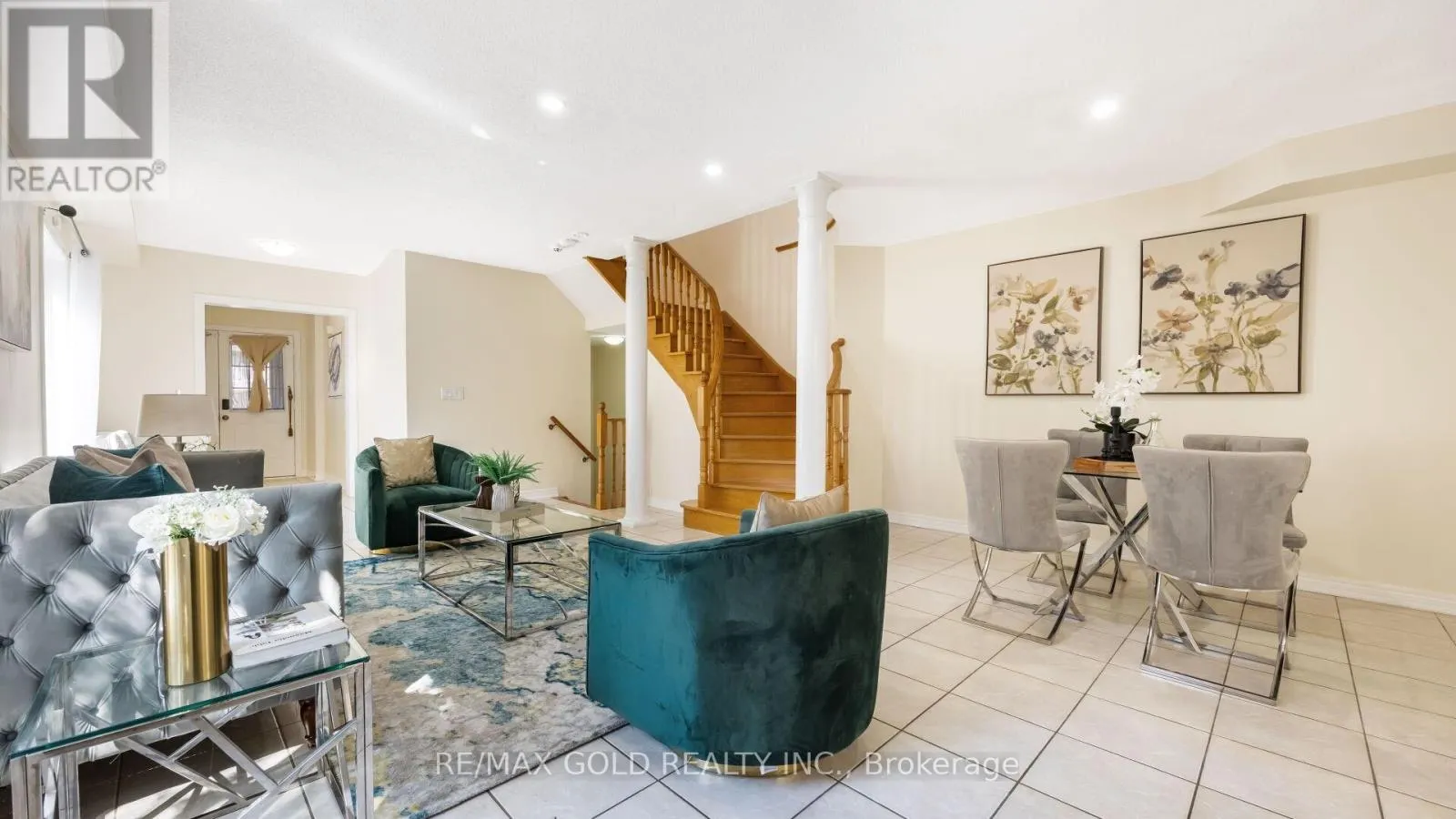 68 DEWRIDGE COURT