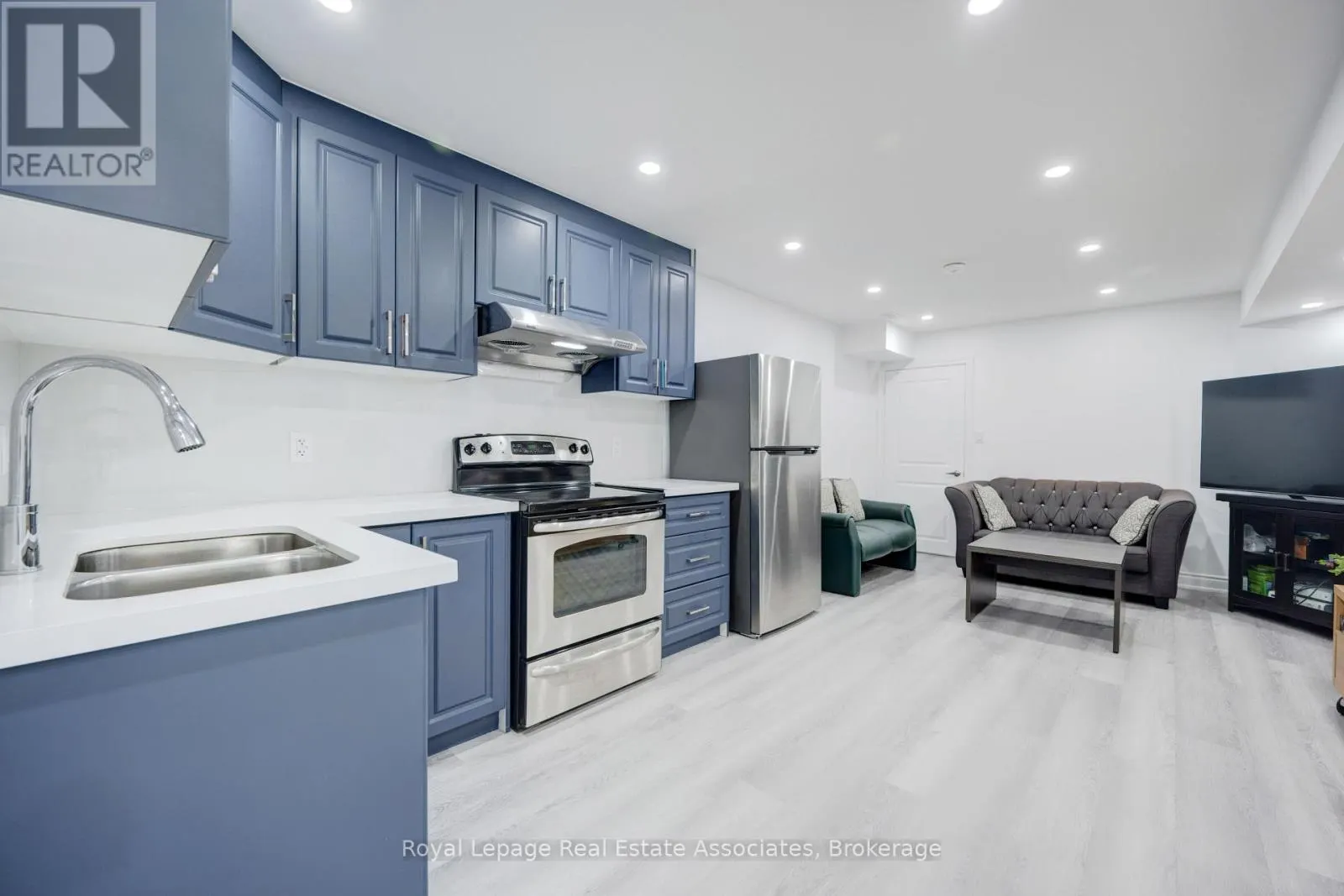 13 QUINTON RIDGE
