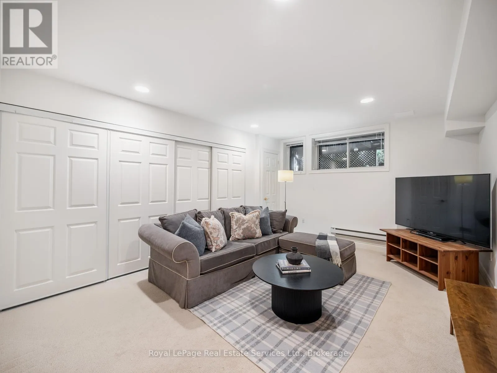 81 BRANT STREET