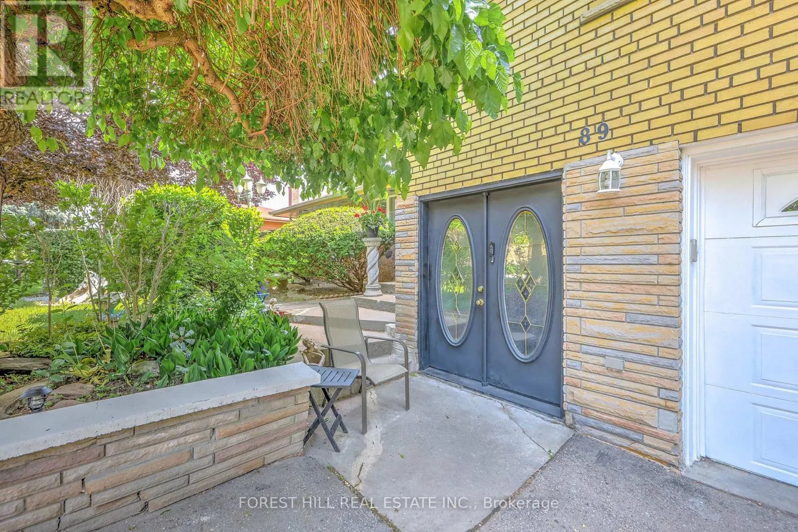 89 PORTAGE AVENUE